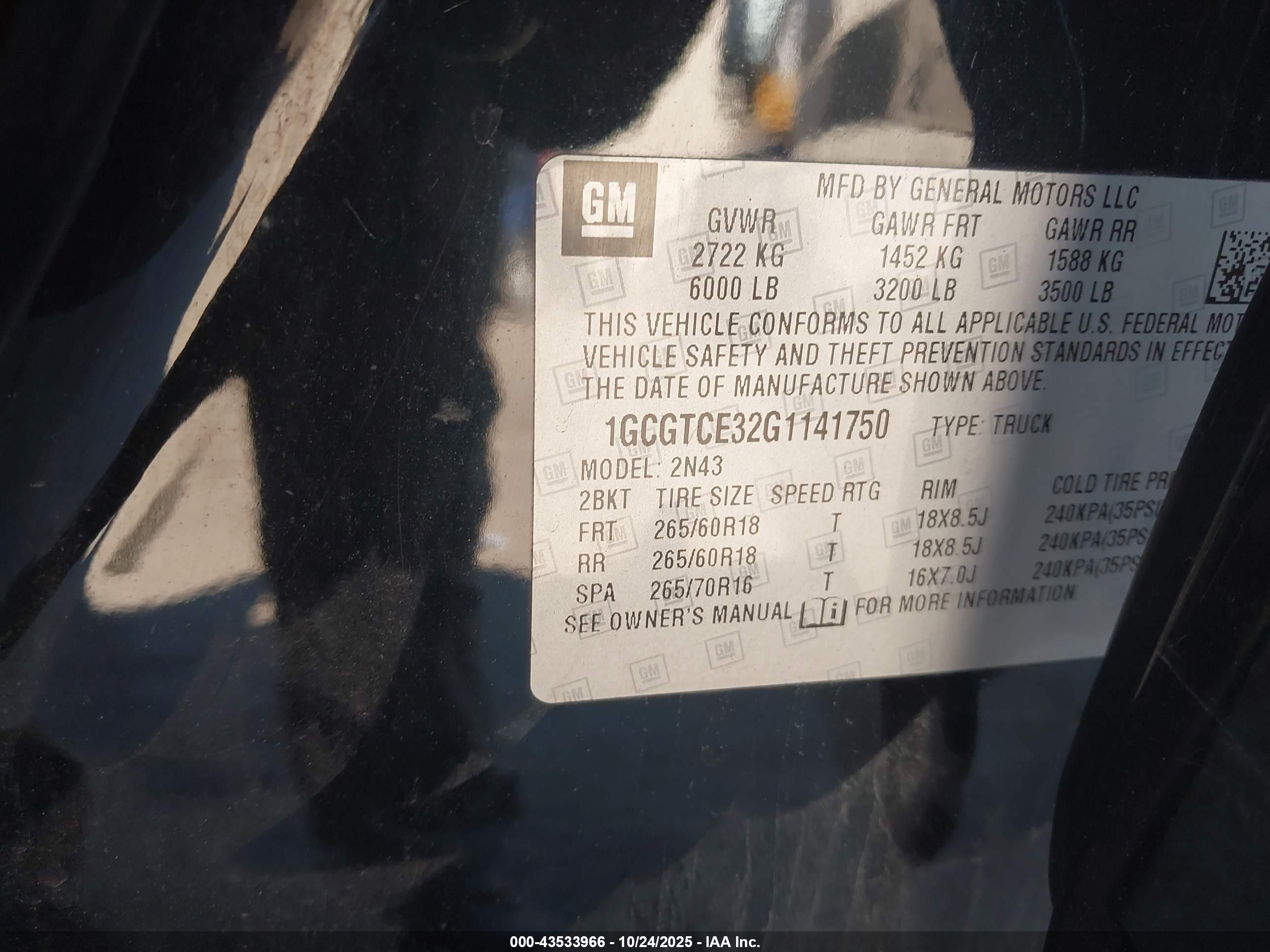 CHEVROLET COLORADO image 9
