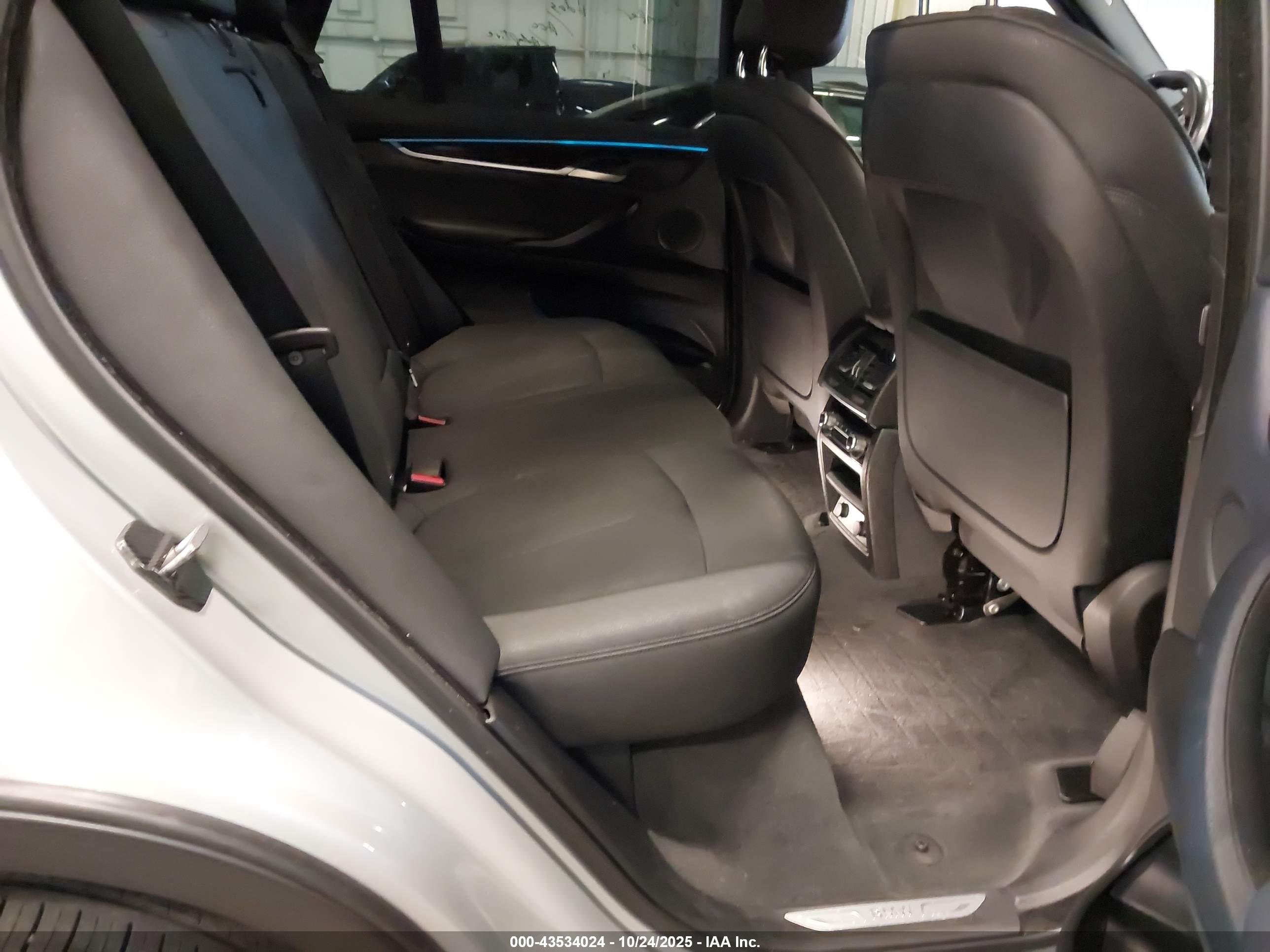 BMW X5 image 8