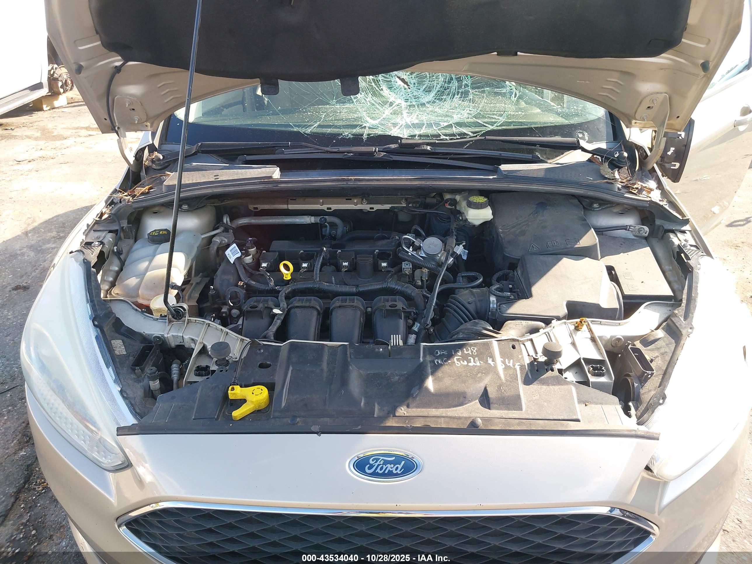 FORD FOCUS image 10