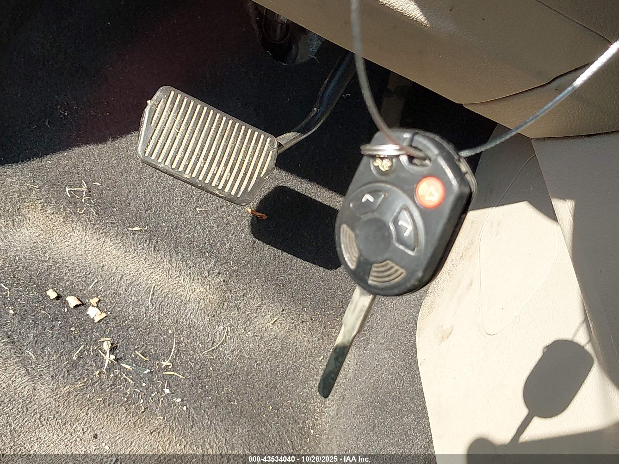 FORD FOCUS image 11