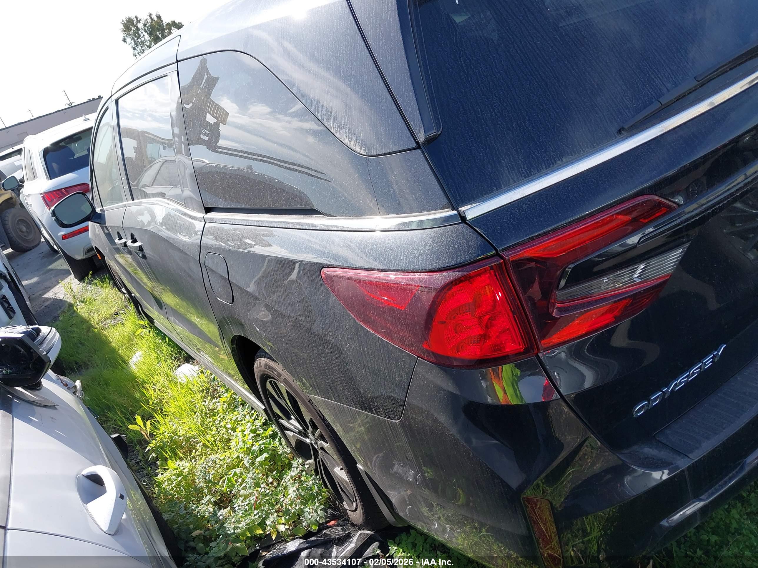 HONDA ODYSSEY image 3