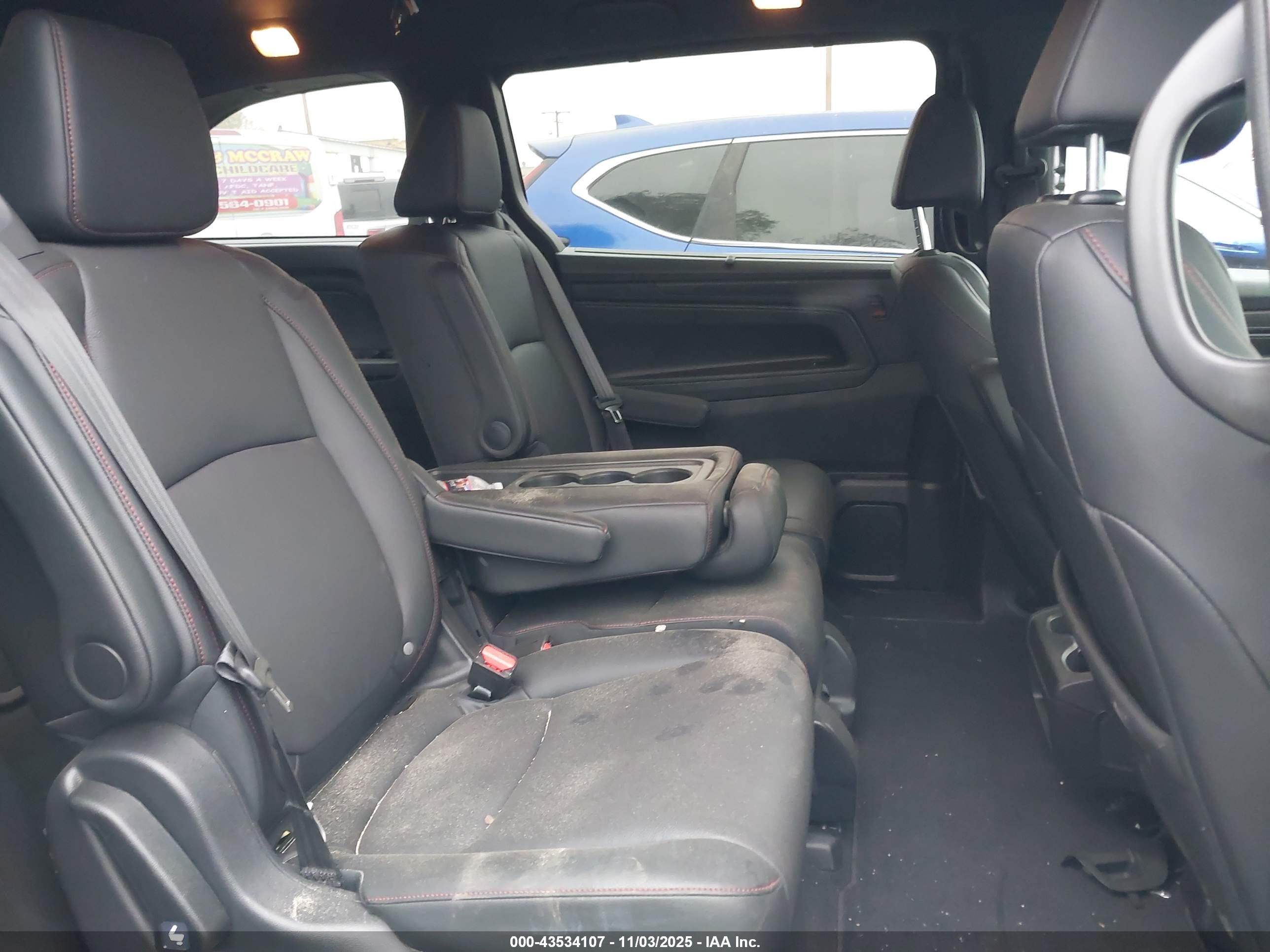 HONDA ODYSSEY image 8
