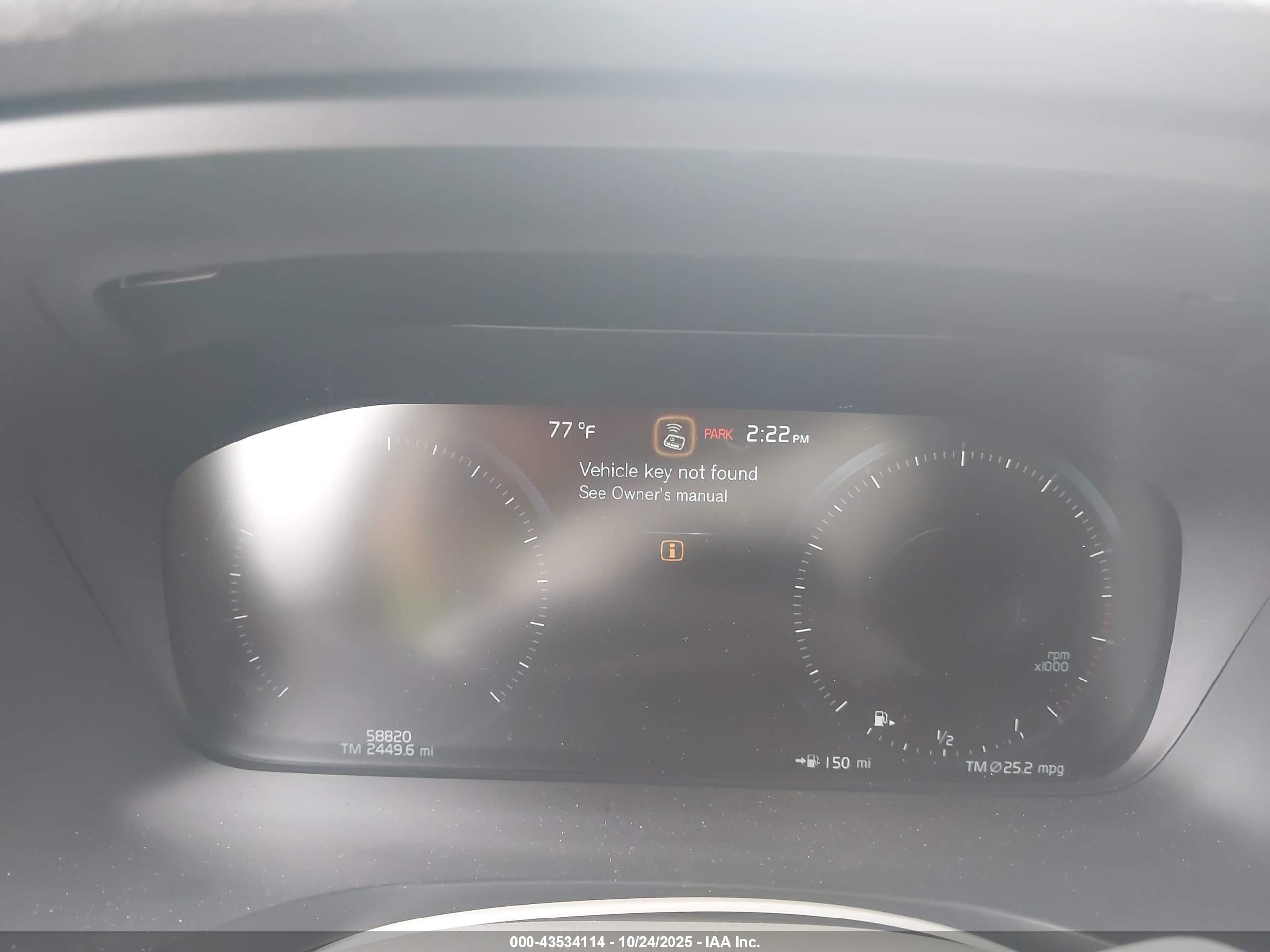 VOLVO S60 image 7