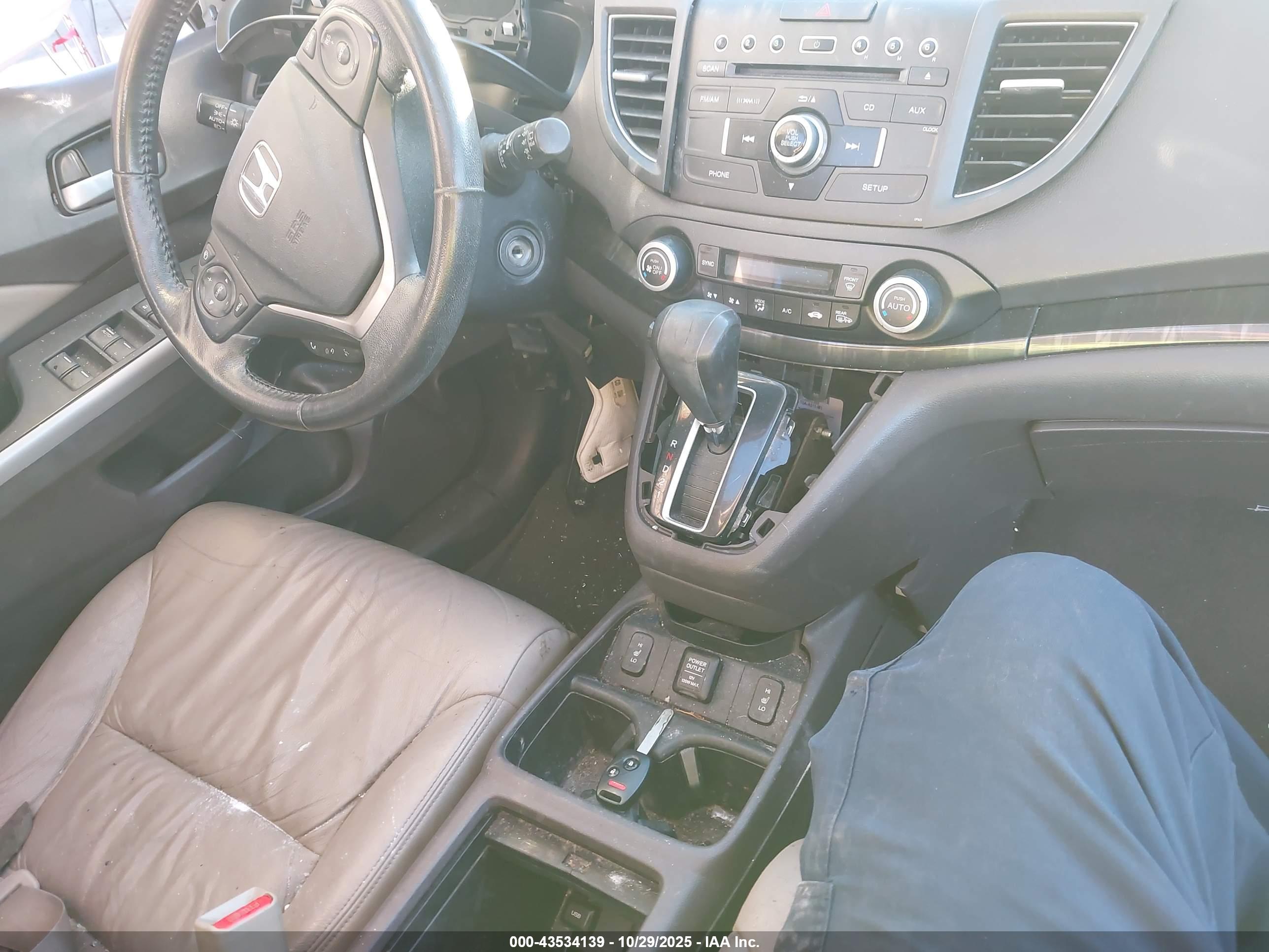HONDA CR-V image 11