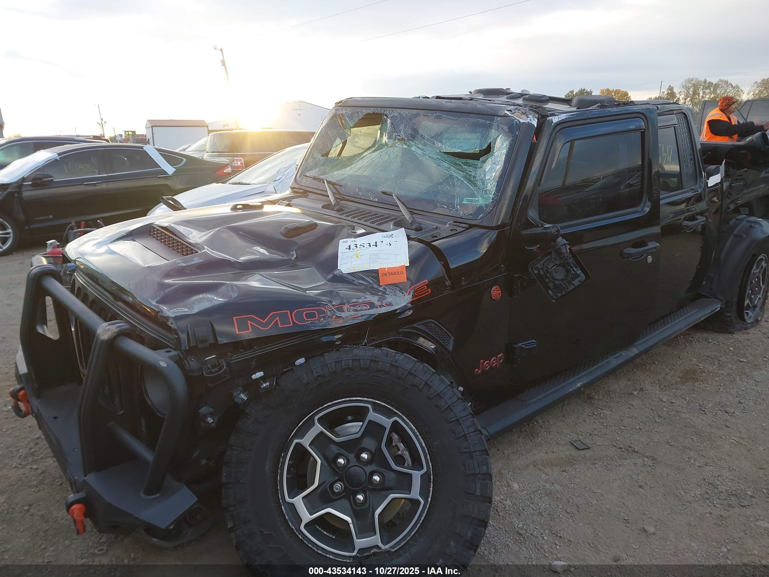 JEEP GLADIATOR image 6