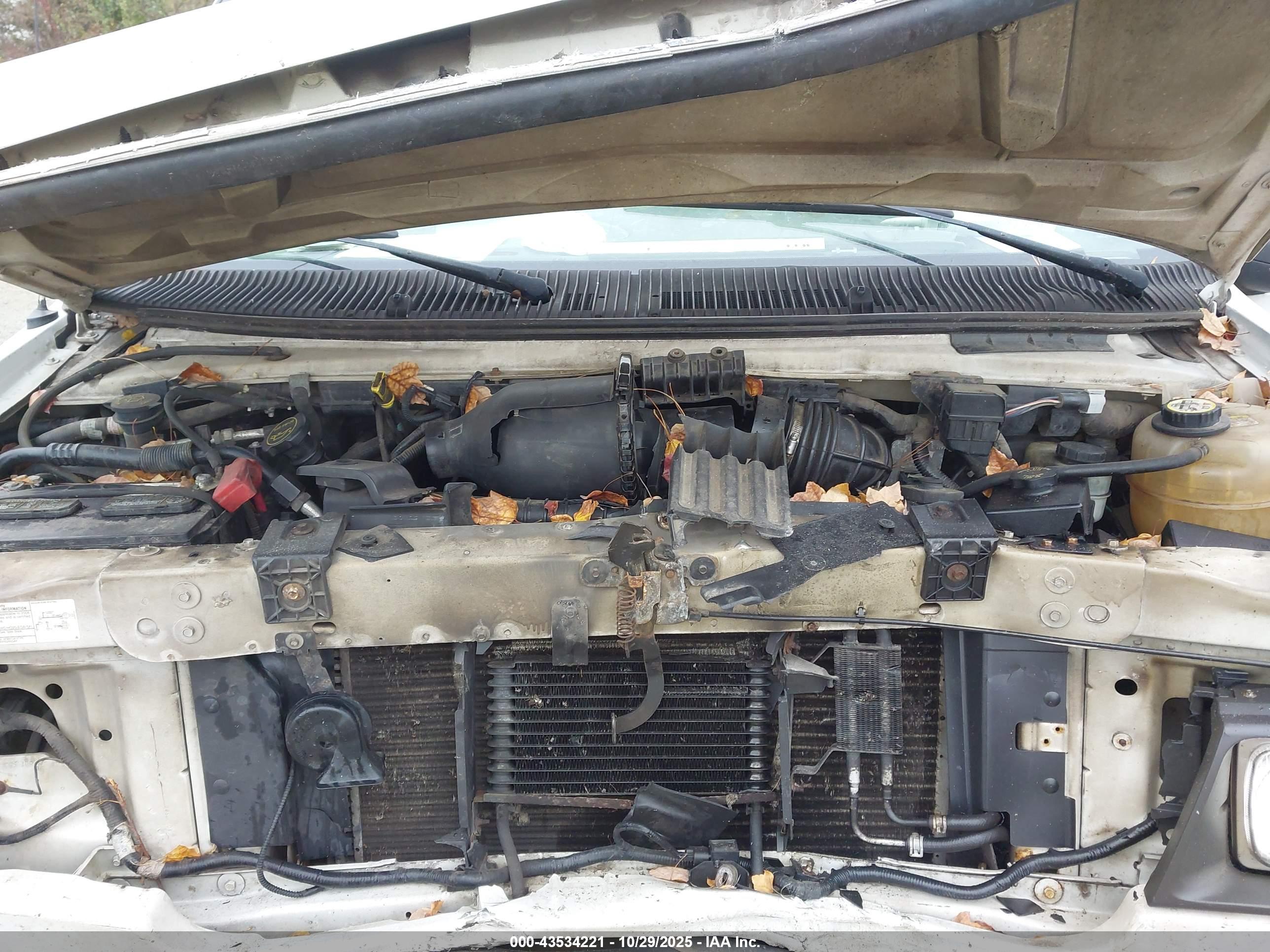 FORD E-250 image 10