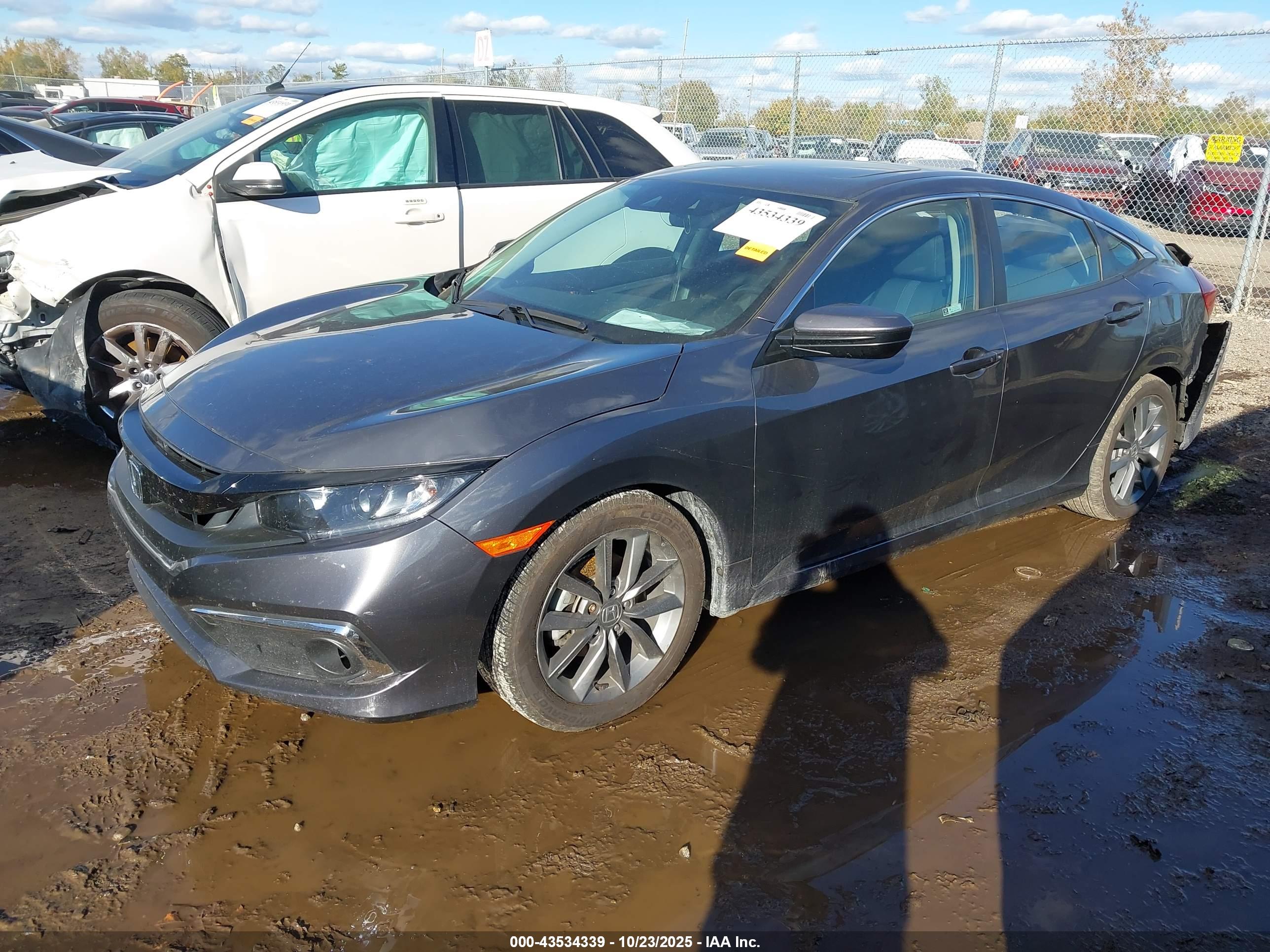 HONDA CIVIC image 2