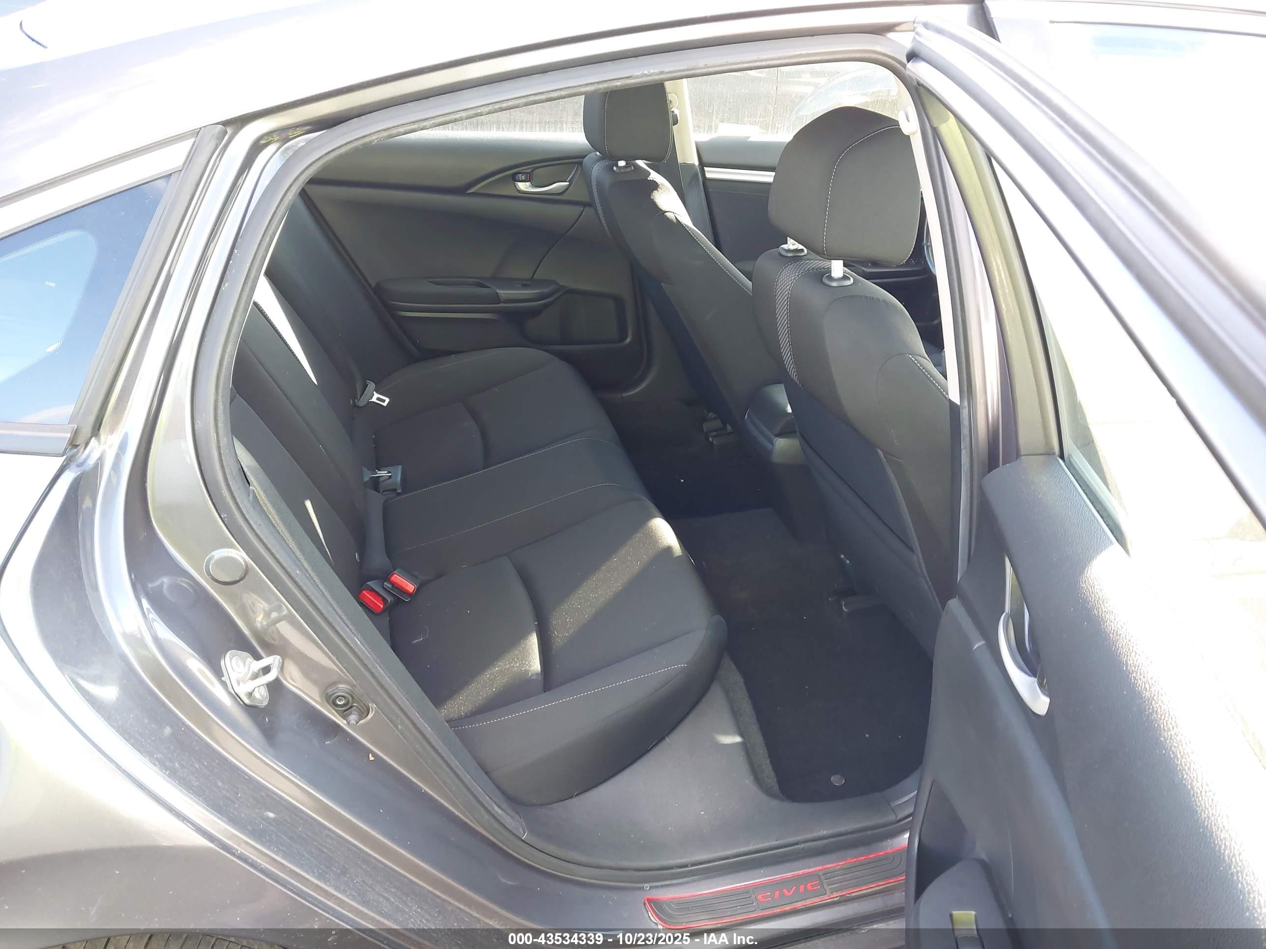 HONDA CIVIC image 8