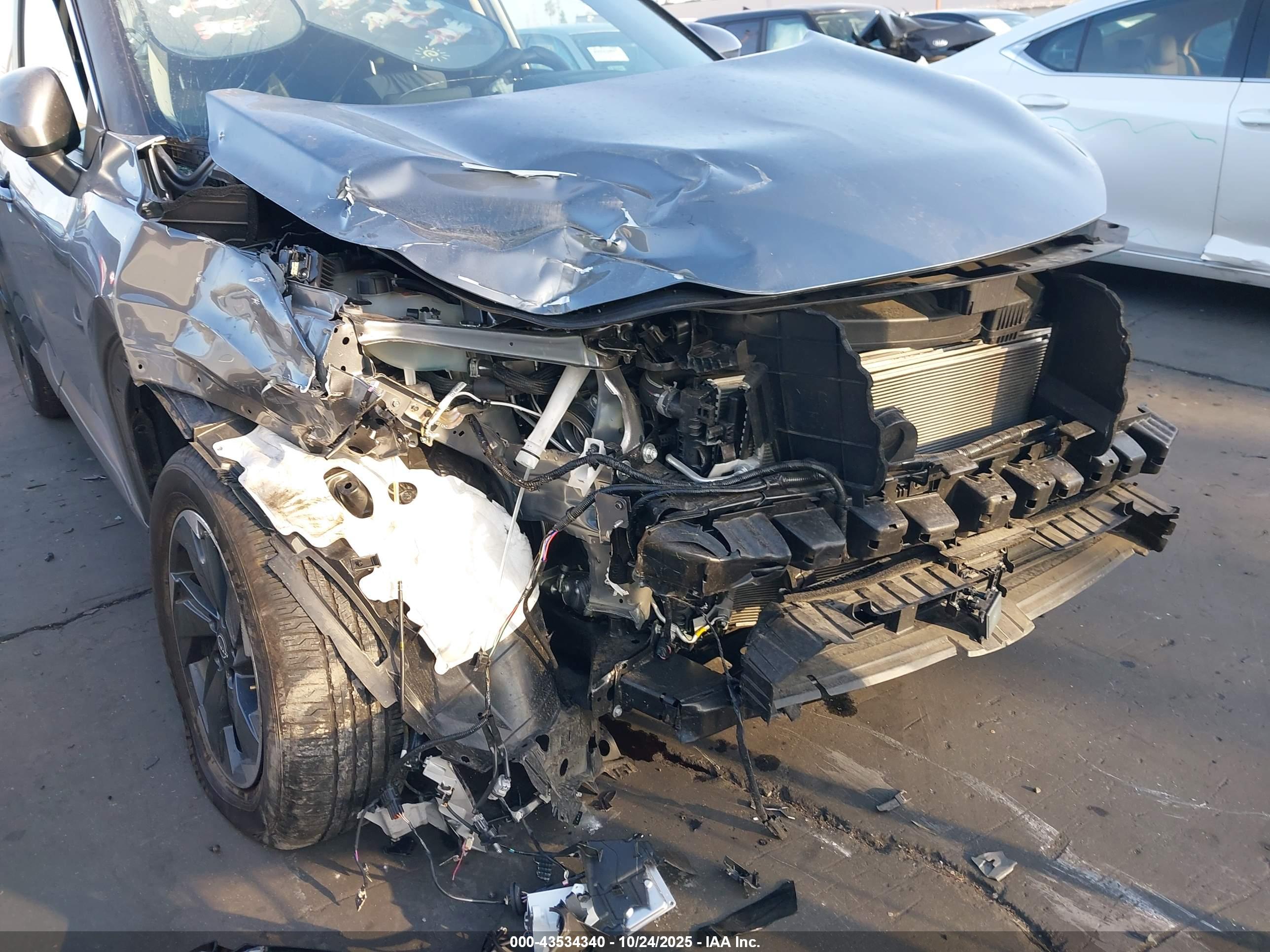 NISSAN ROGUE image 6