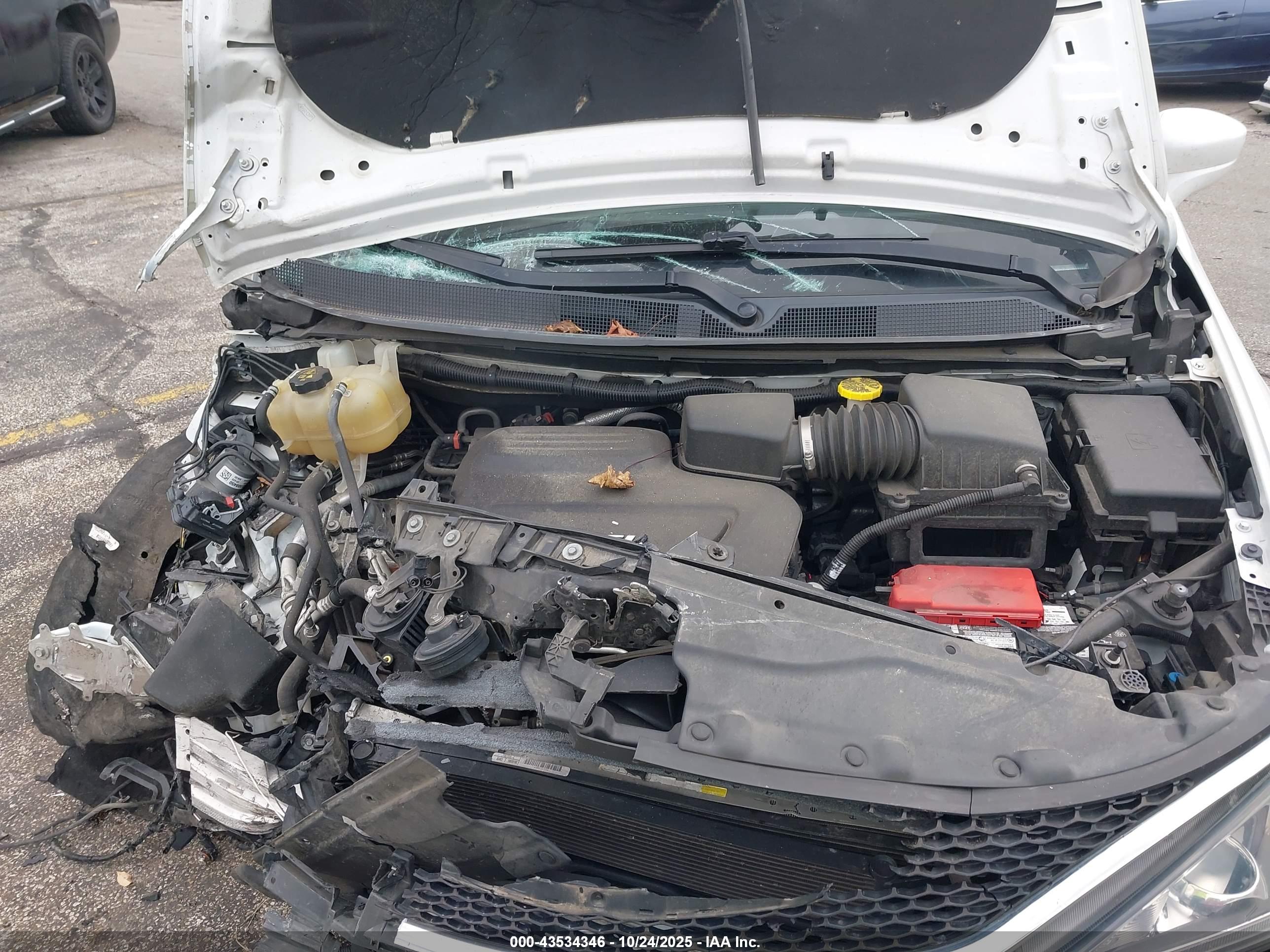 CHRYSLER PACIFICA image 10