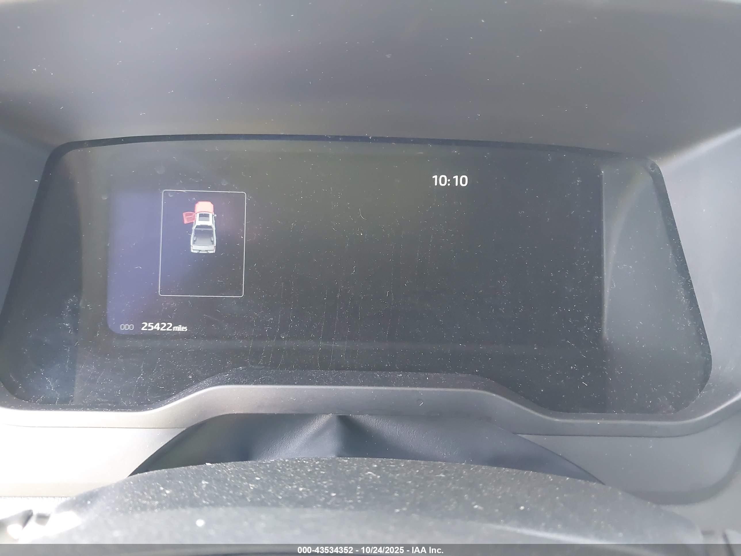 TOYOTA TUNDRA image 7