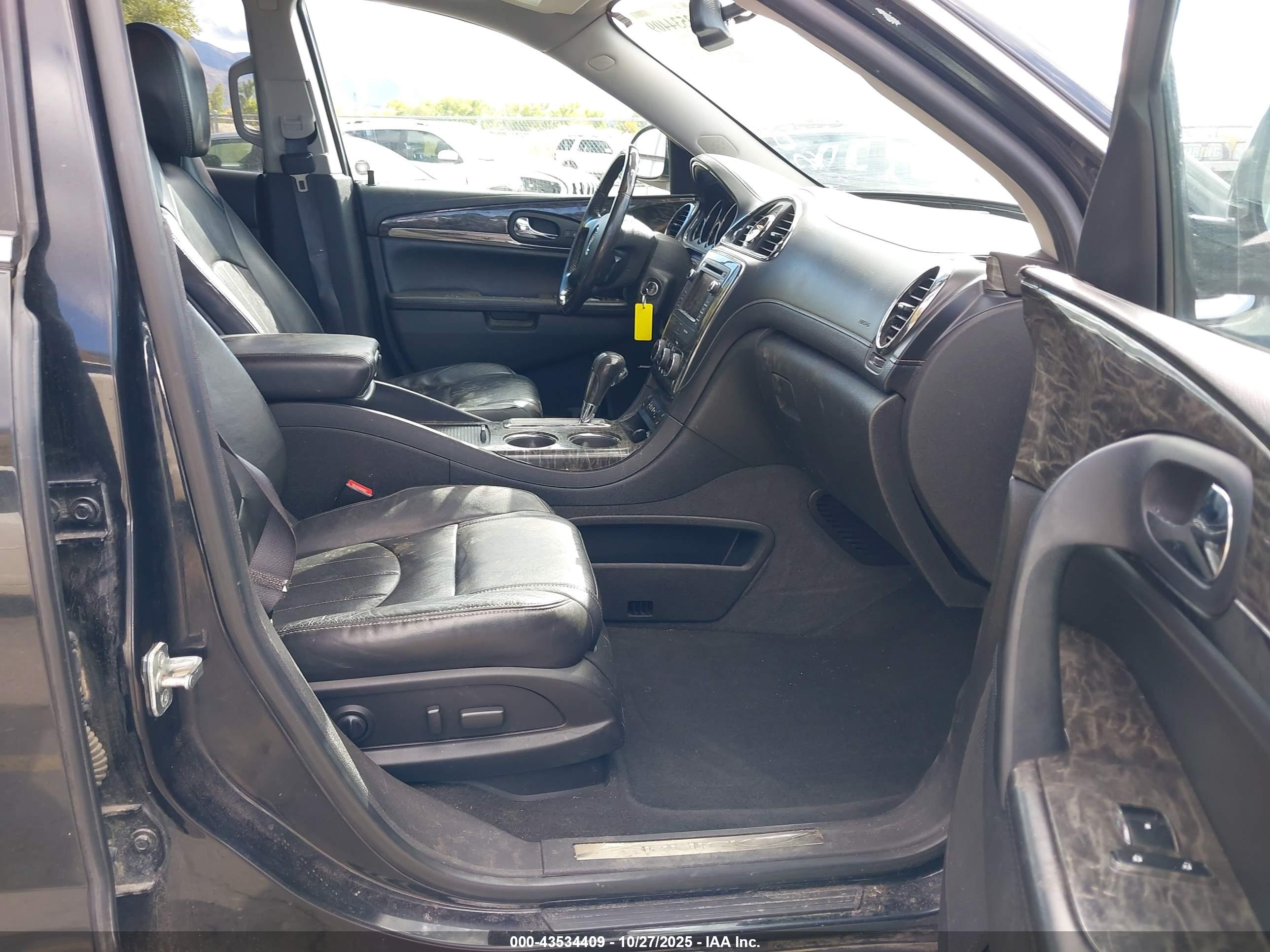 BUICK ENCLAVE image 5