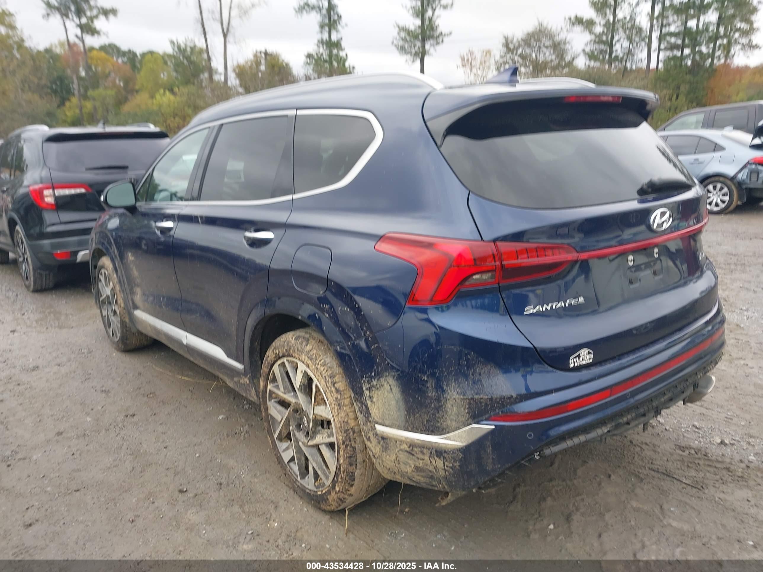 HYUNDAI SANTA image 3