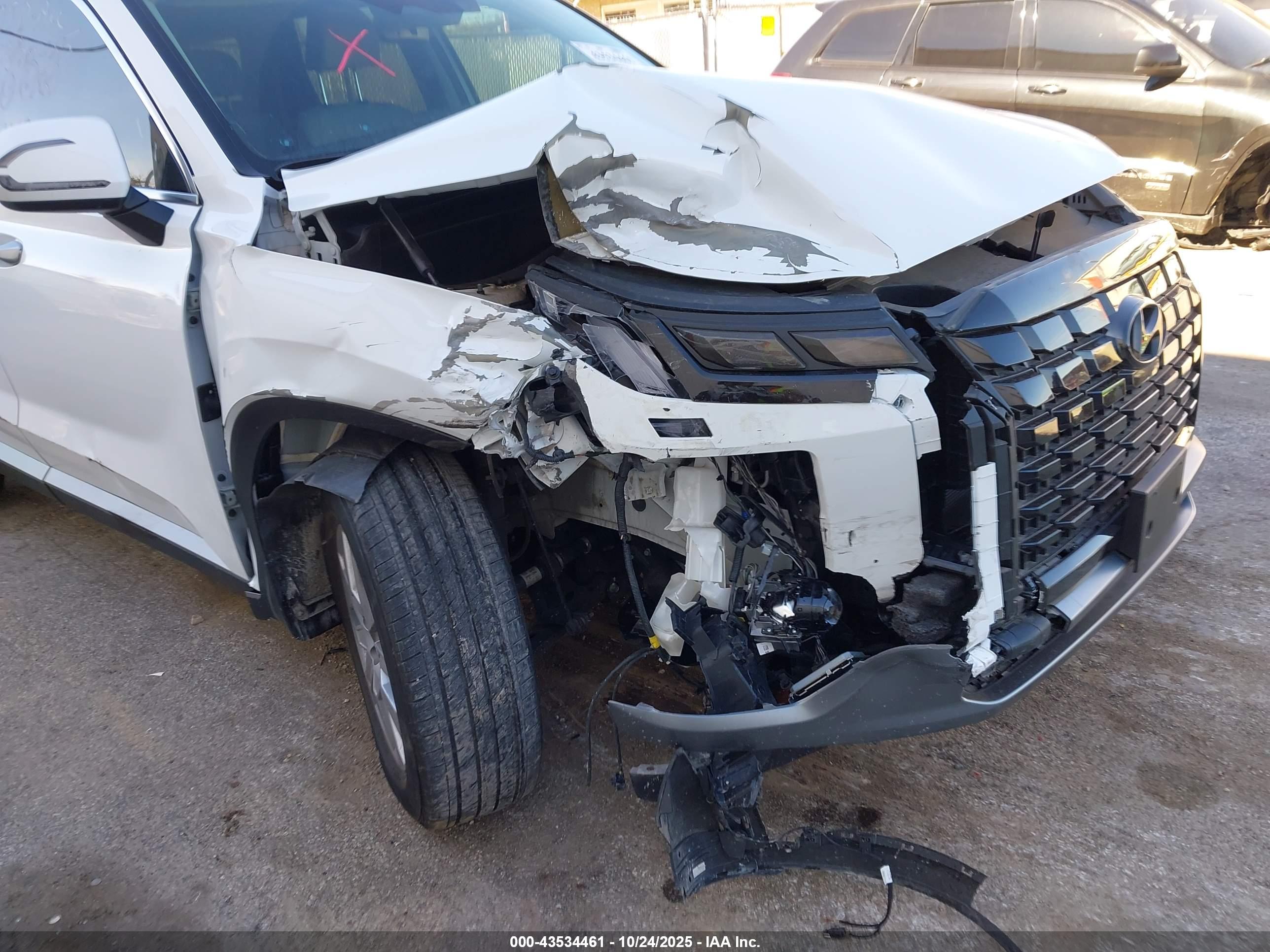 HYUNDAI PALISADE image 6