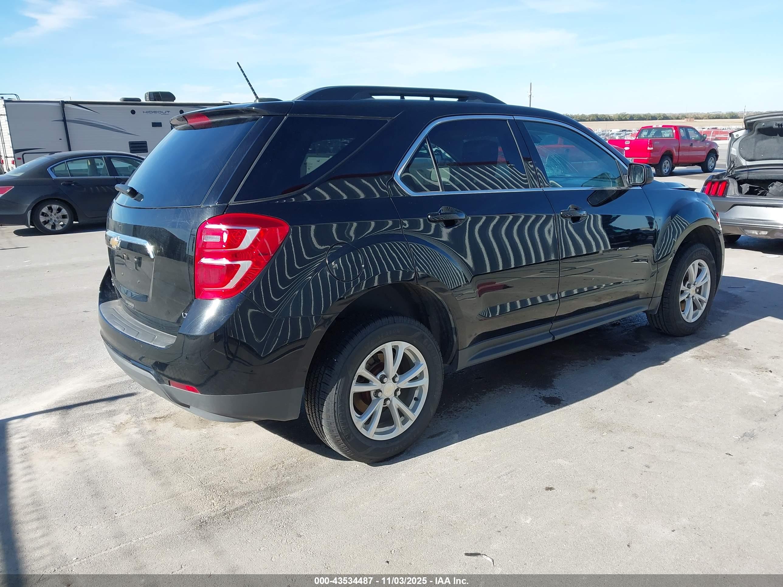 CHEVROLET EQUINOX image 4