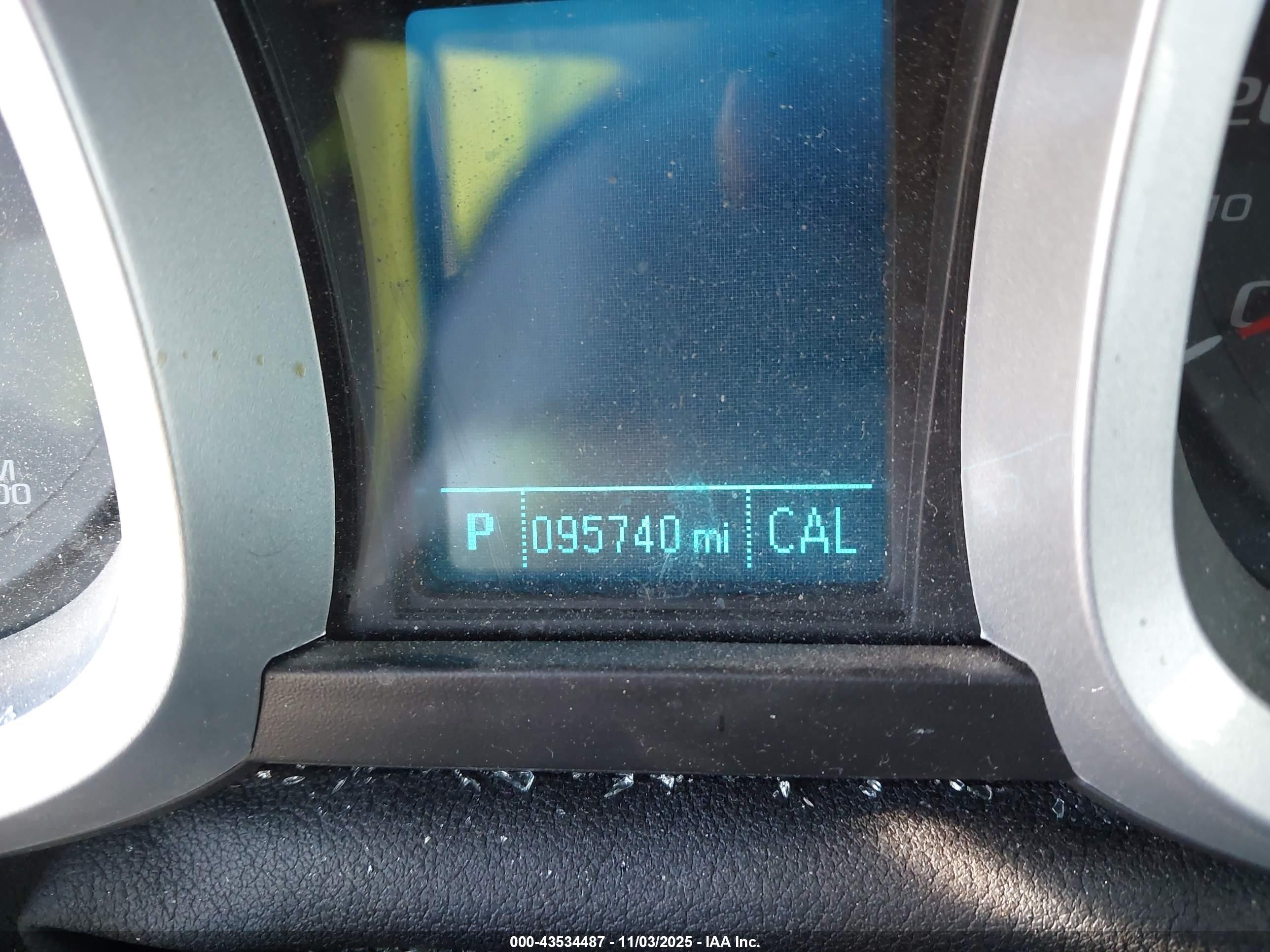 CHEVROLET EQUINOX image 7
