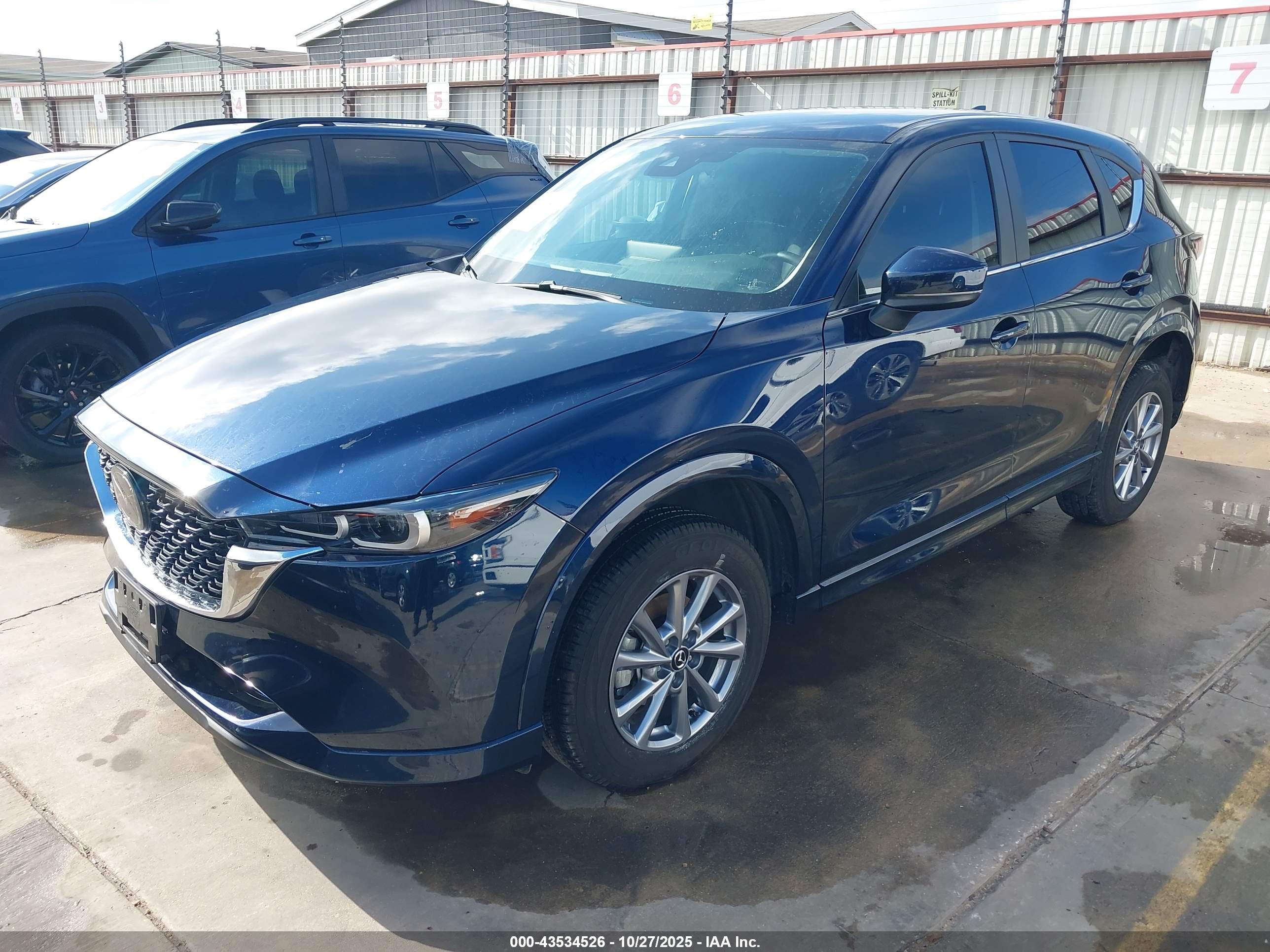 MAZDA CX-5 image 2