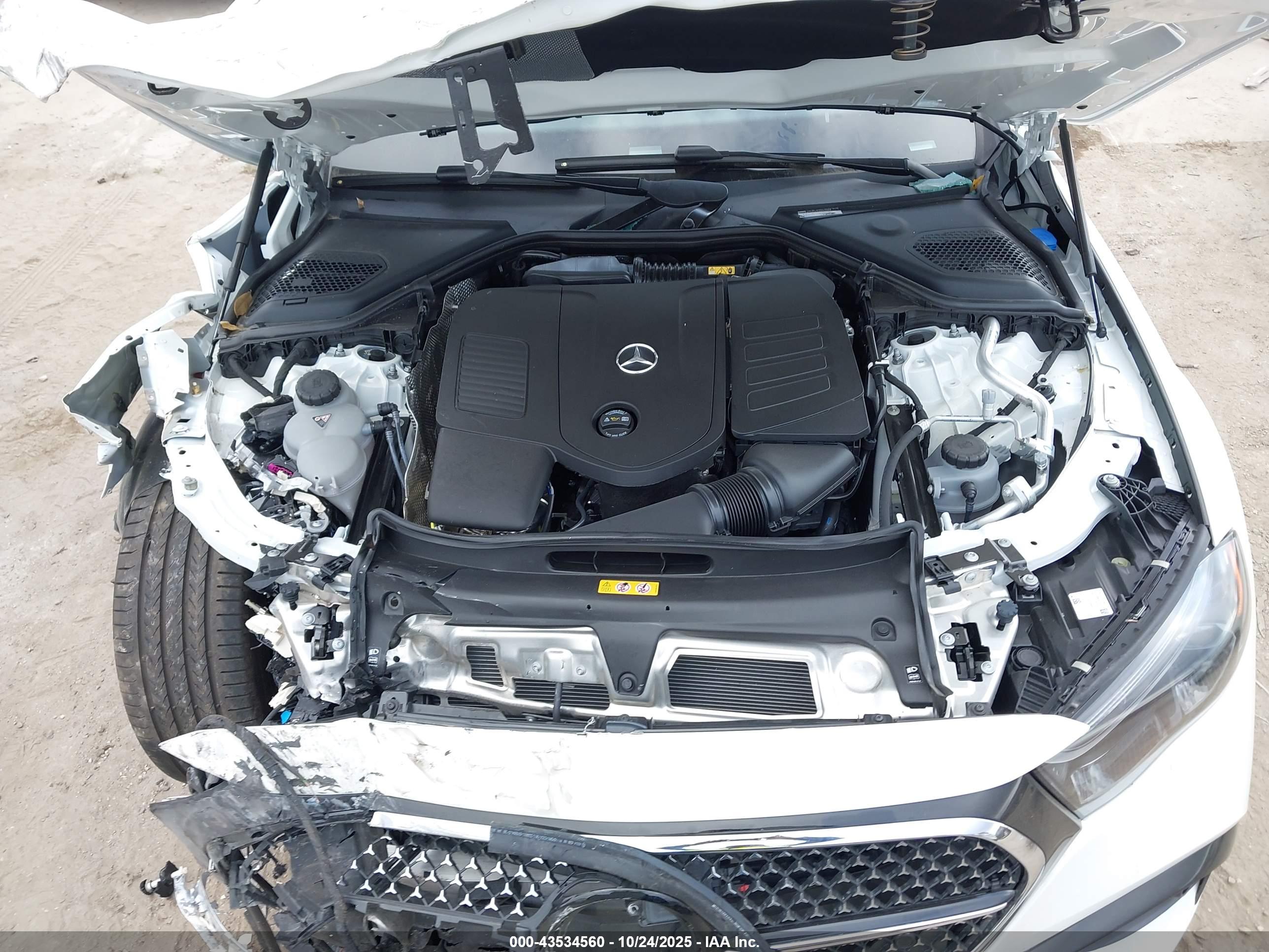 MERCEDES-BENZ E image 10