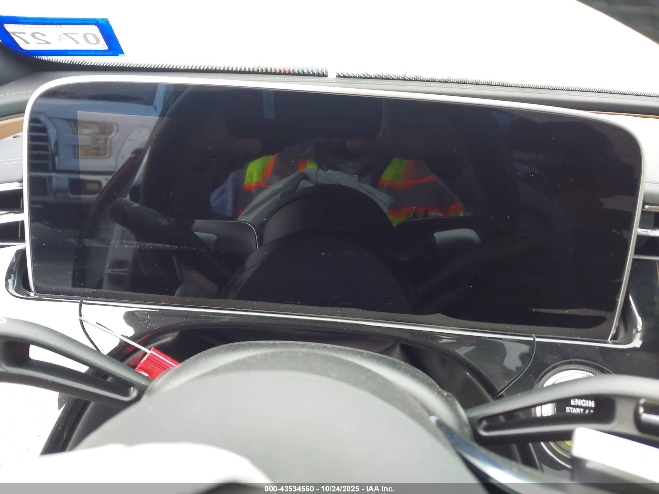 MERCEDES-BENZ E image 7