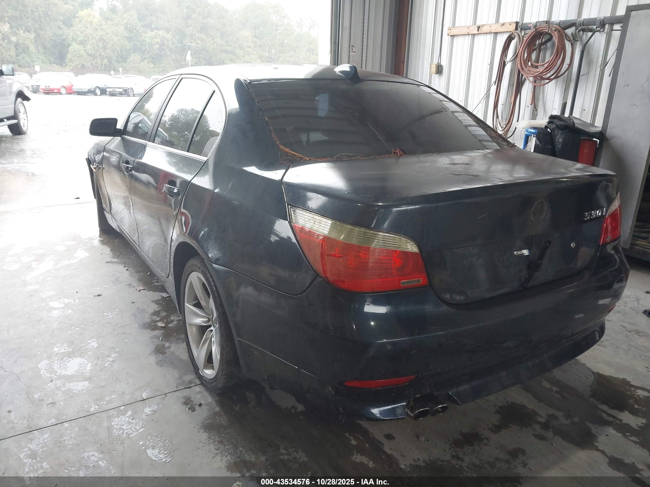 BMW 530I image 3