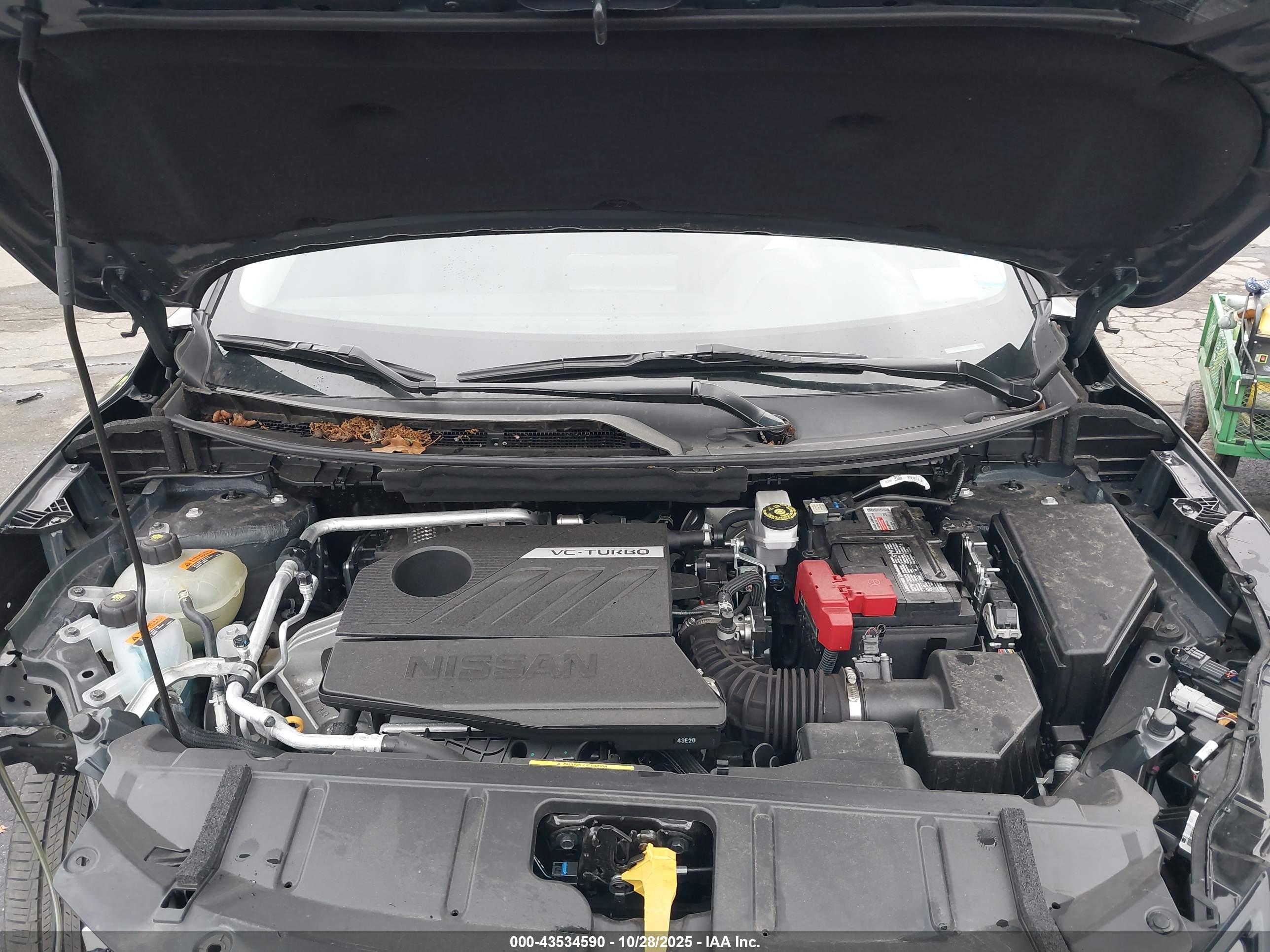 NISSAN ROGUE image 10