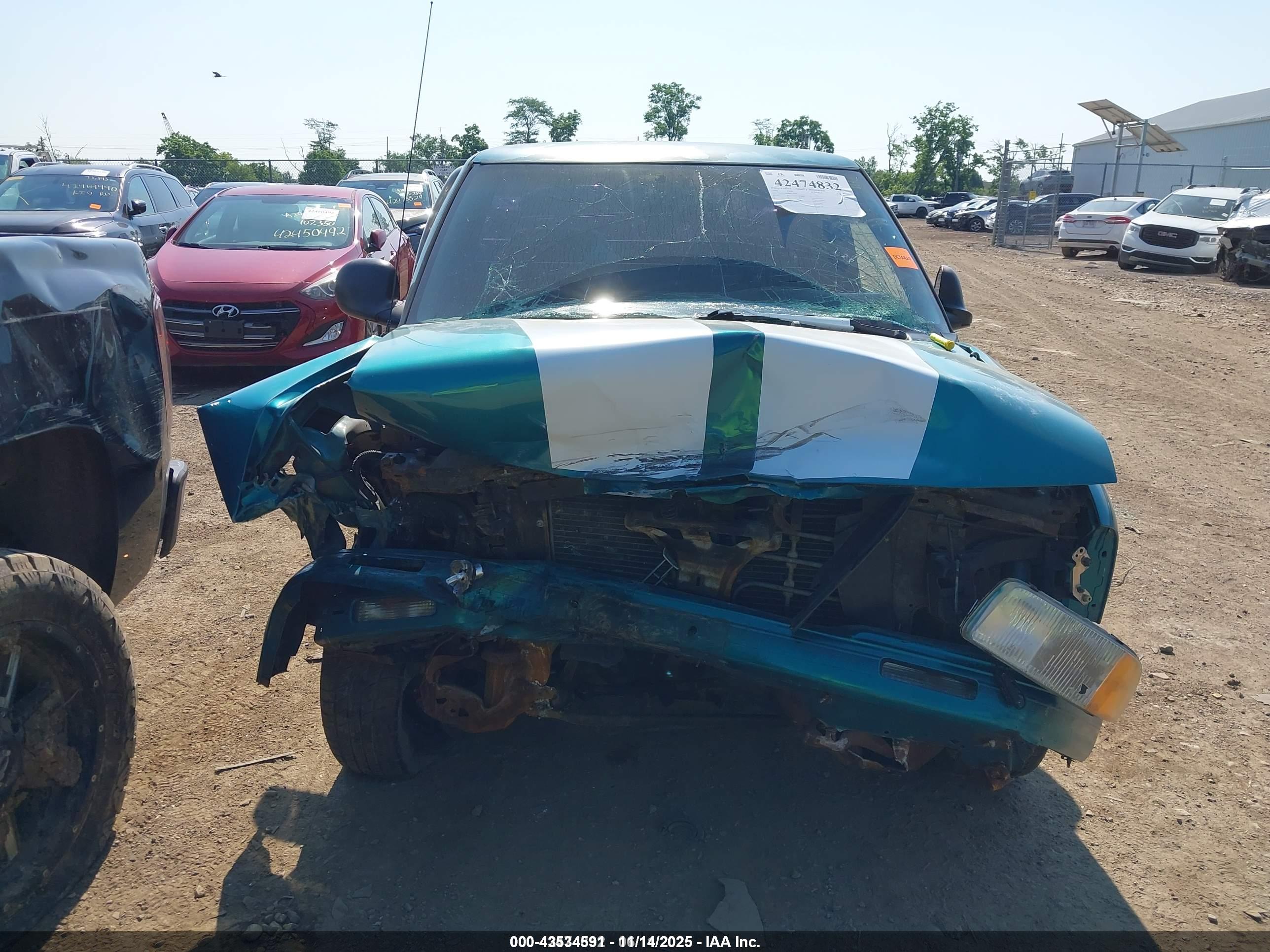 GMC SONOMA image 6