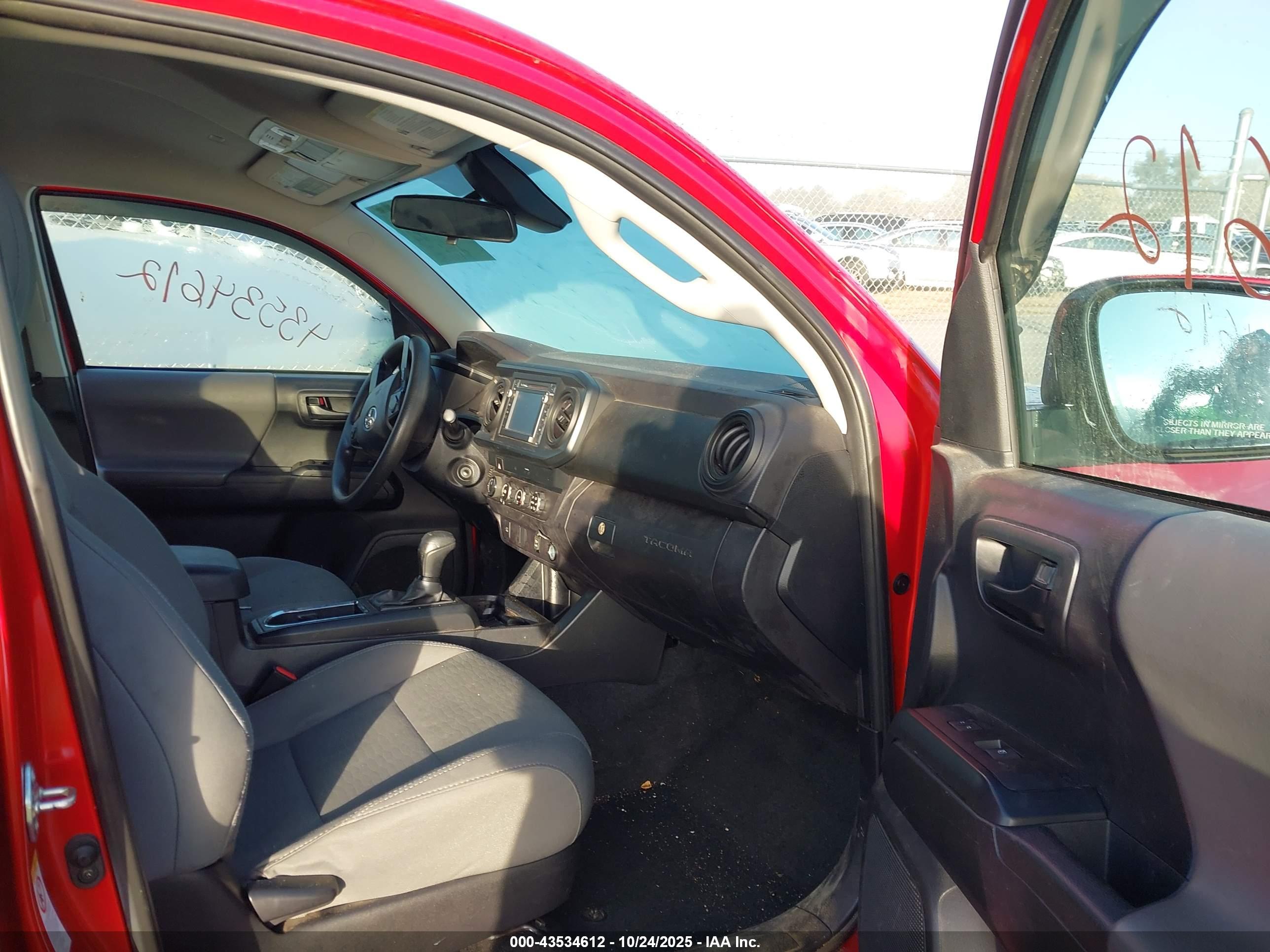 TOYOTA TACOMA image 5