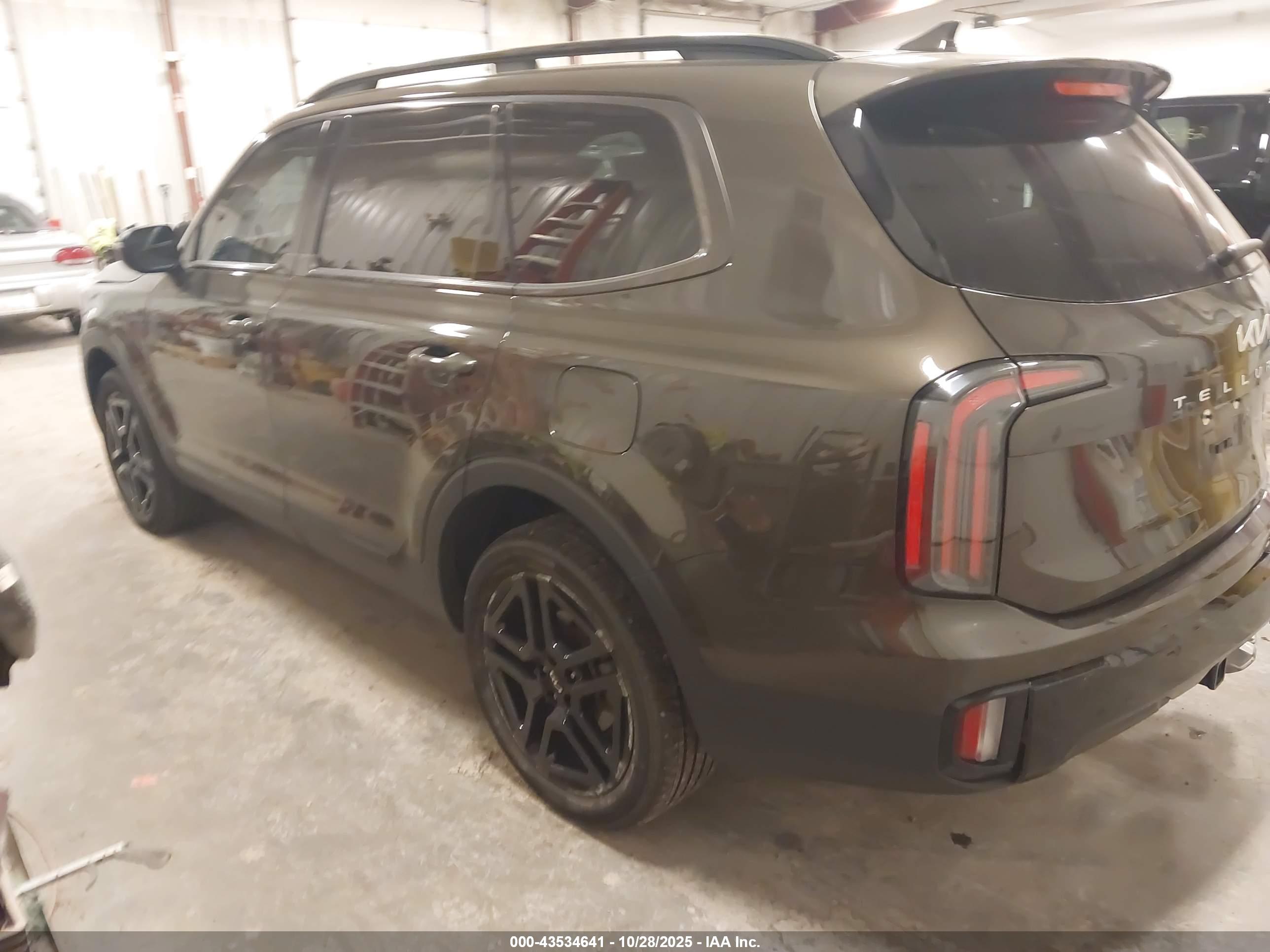 KIA TELLURIDE image 3