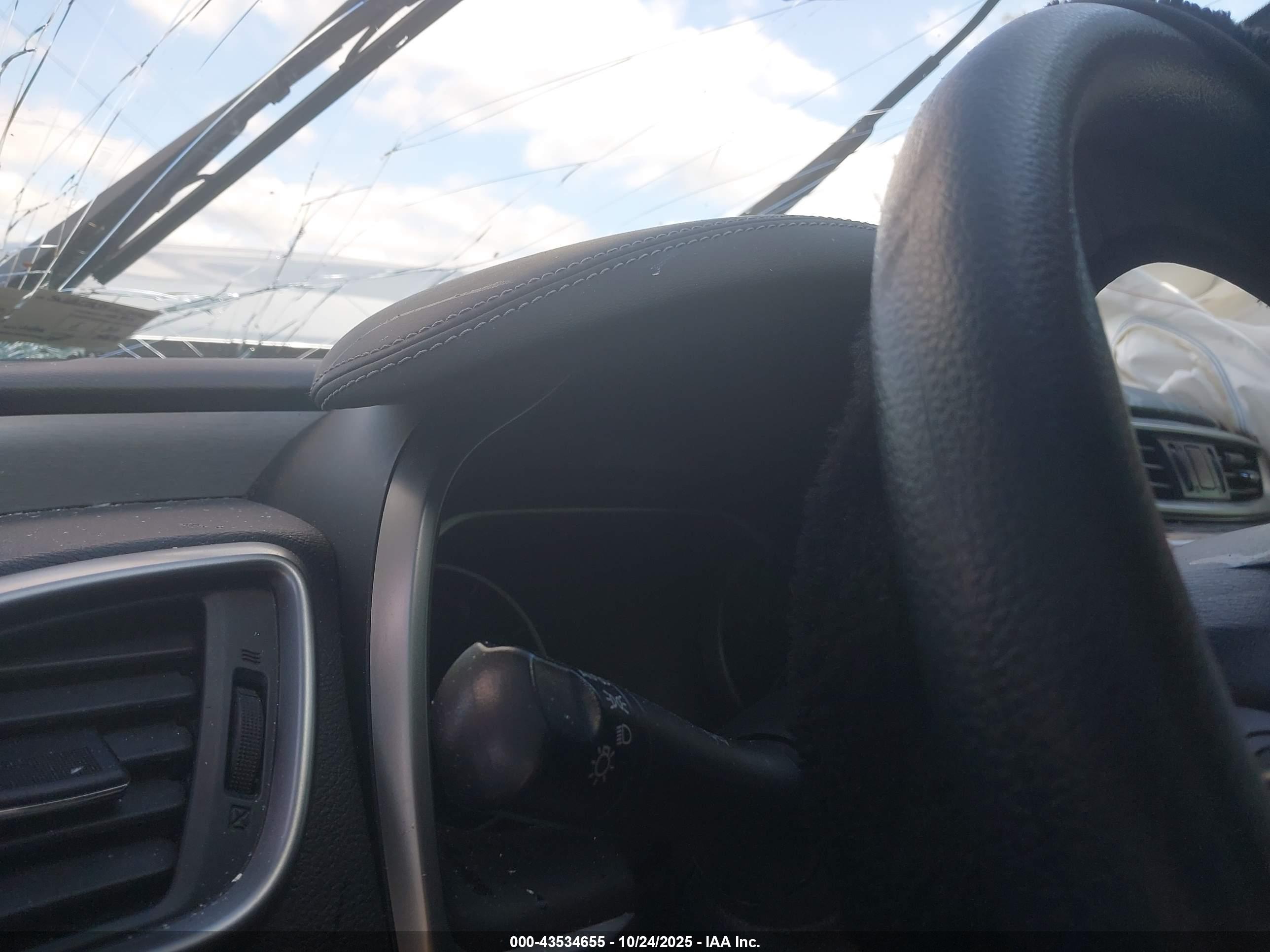 NISSAN MURANO image 7