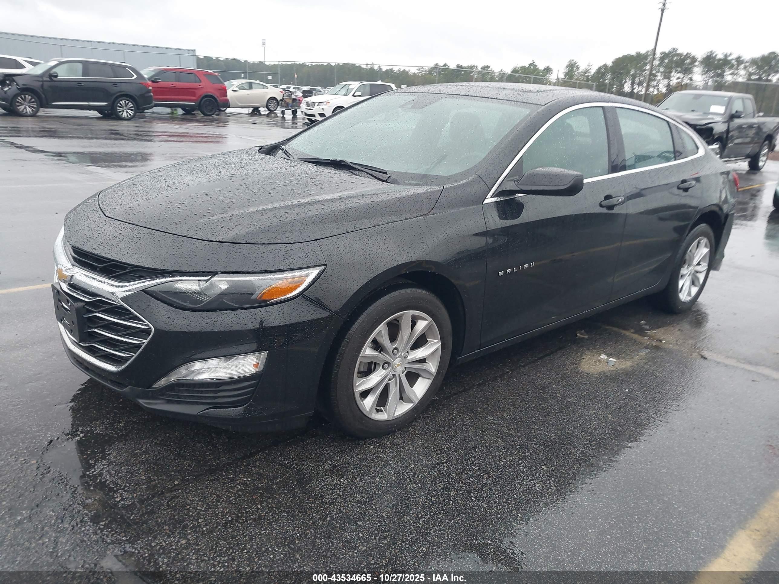 CHEVROLET MALIBU image 2