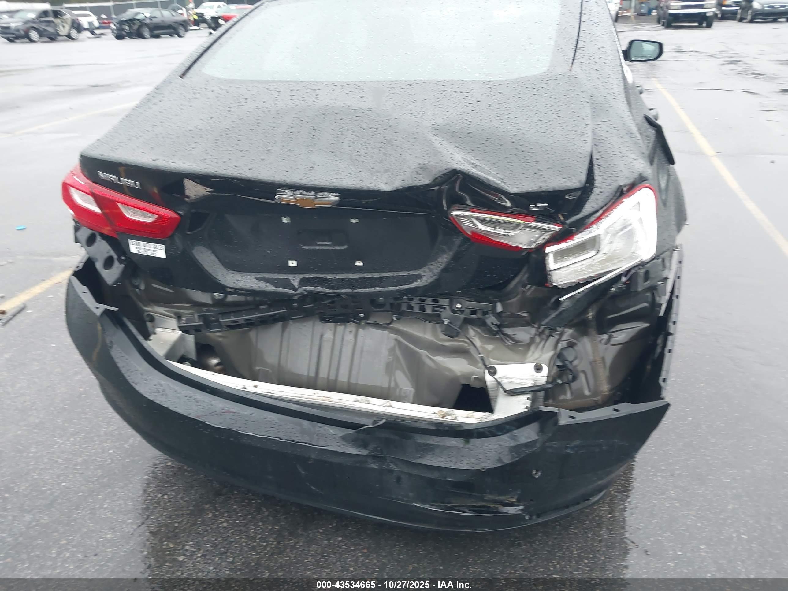 CHEVROLET MALIBU image 6