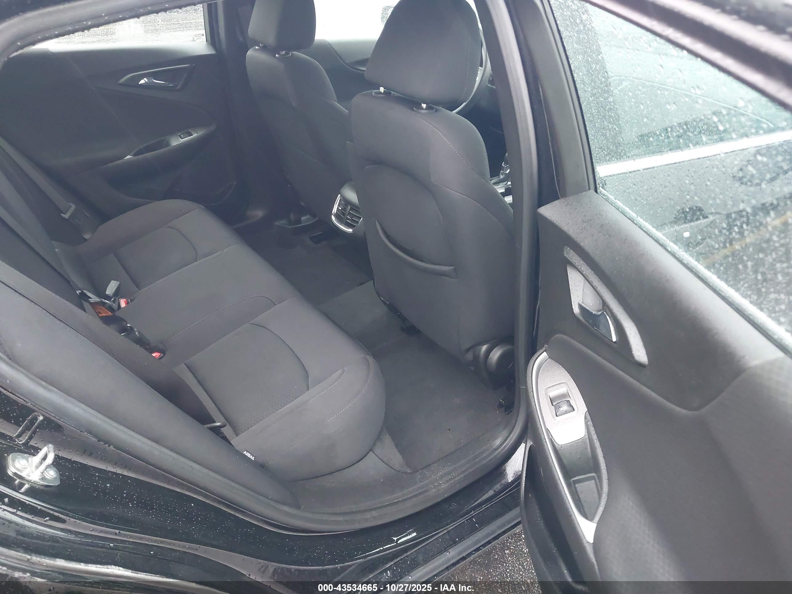 CHEVROLET MALIBU image 8