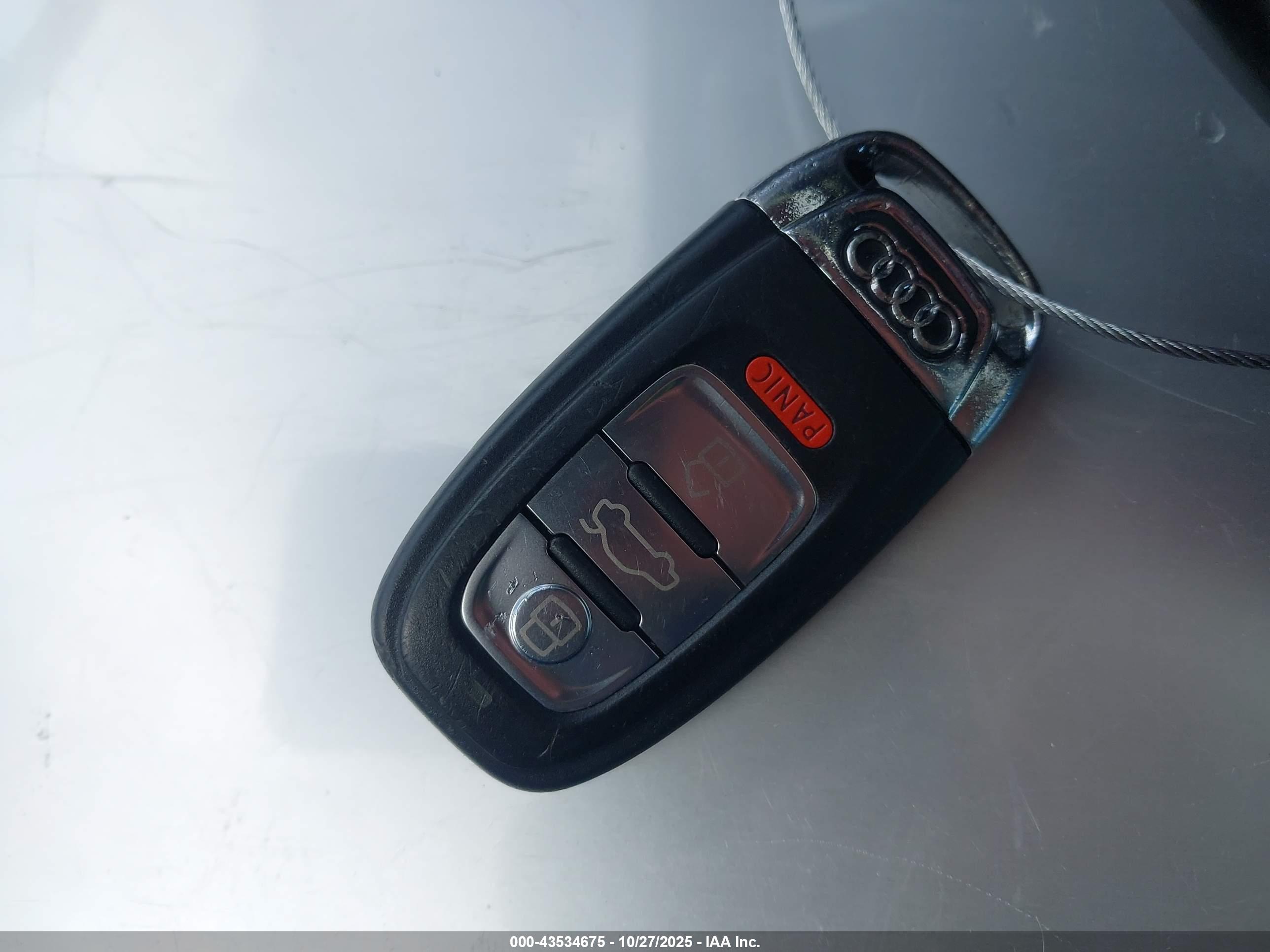 AUDI A4 image 11
