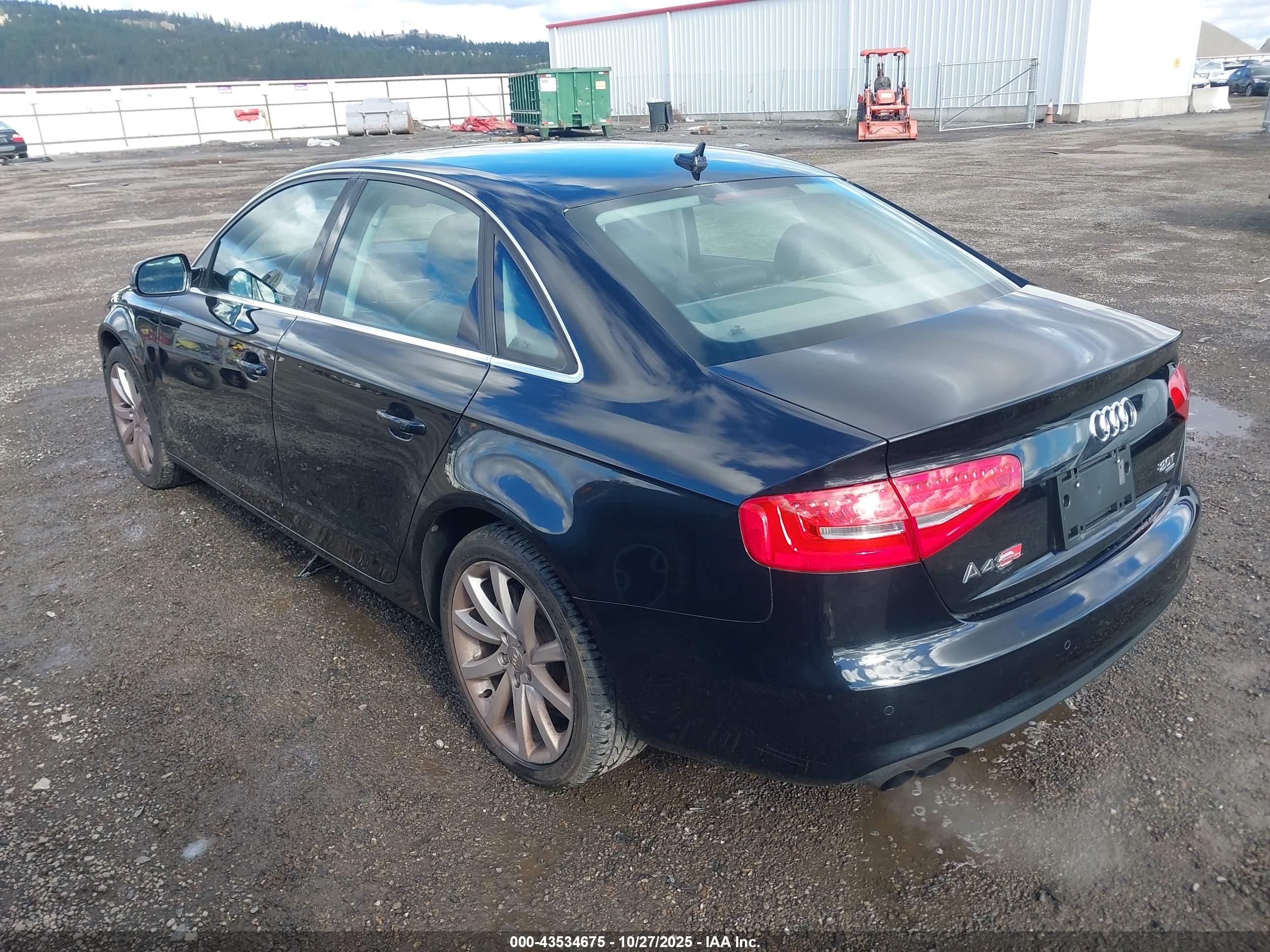 AUDI A4 image 3
