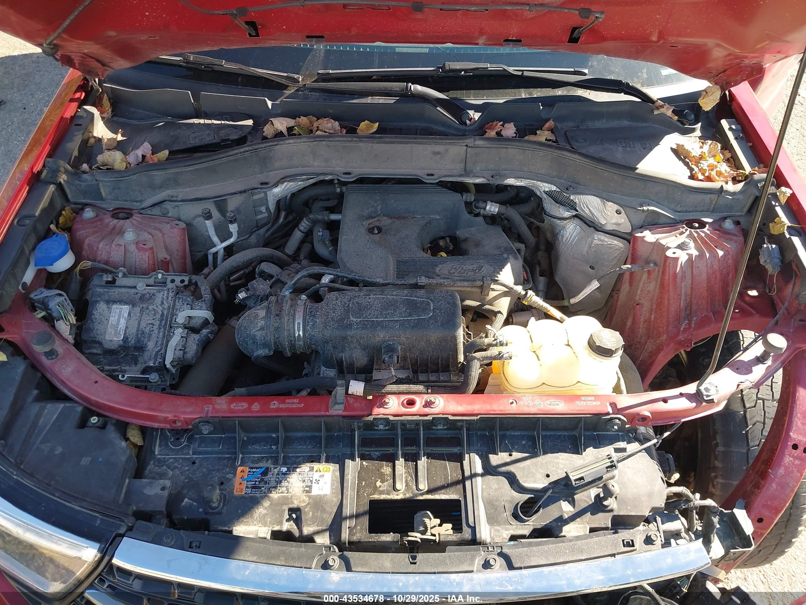 FORD EXPLORER image 10