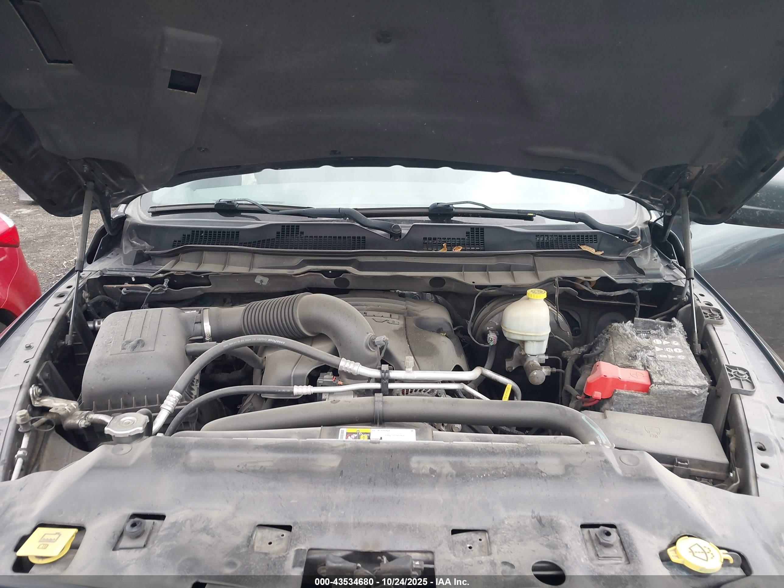 RAM 1500 image 10