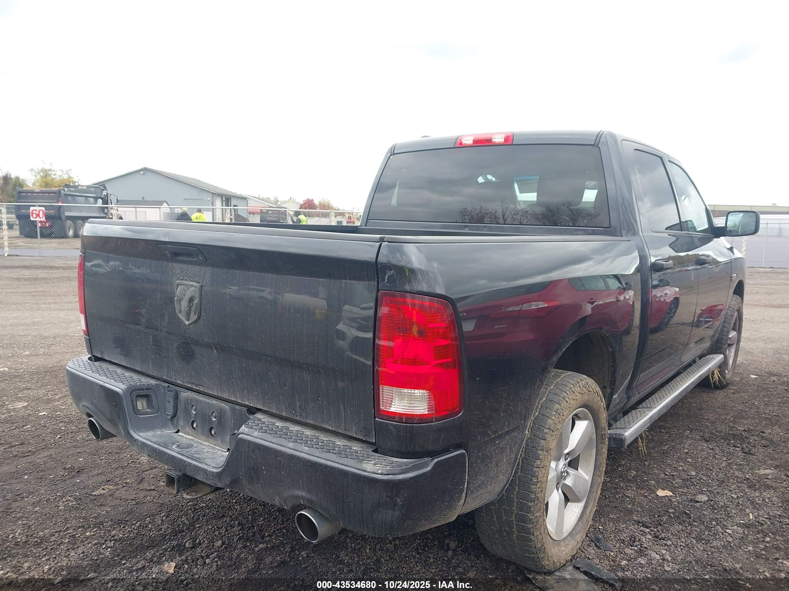 RAM 1500 image 4