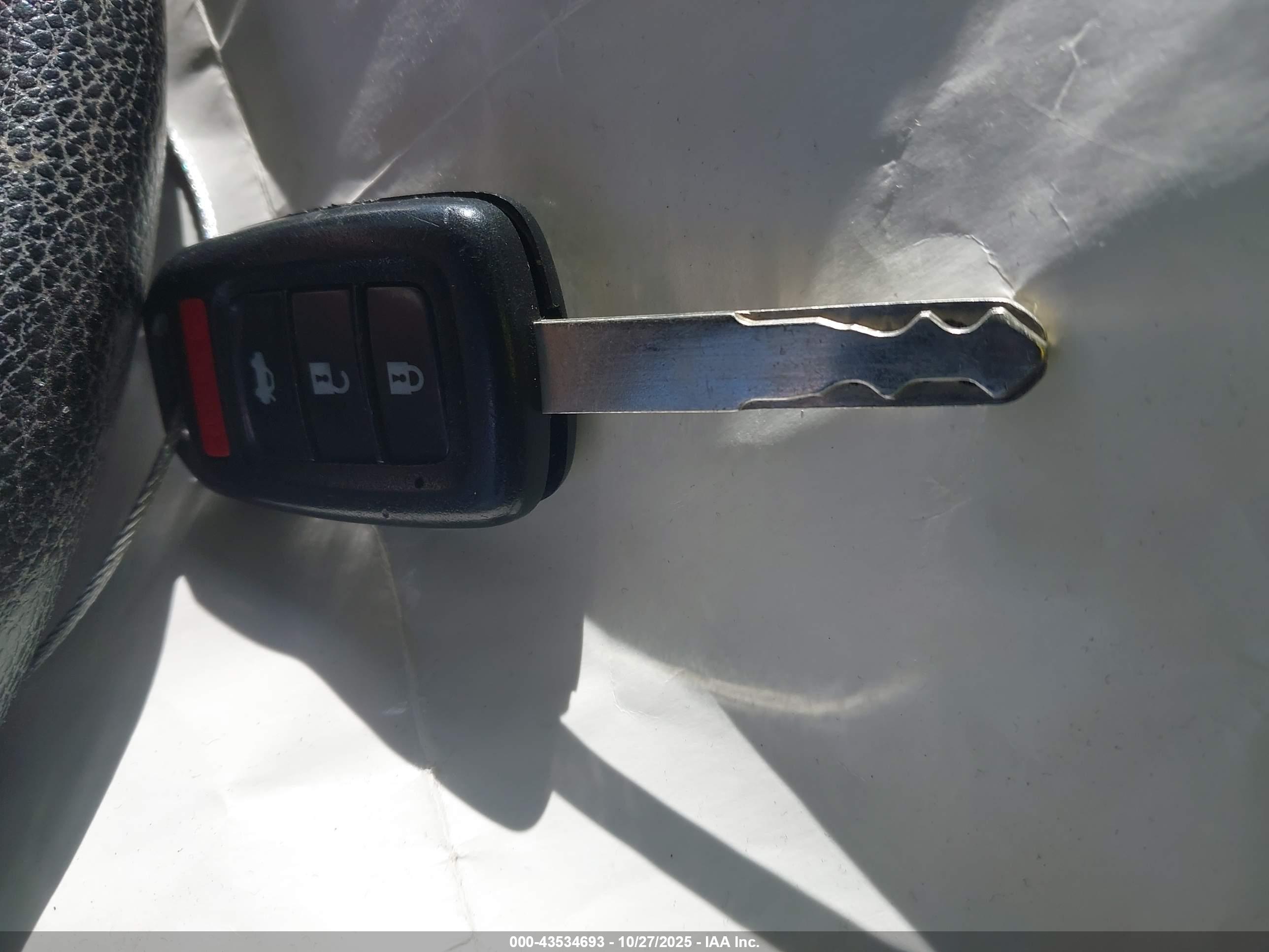 HONDA ACCORD image 11