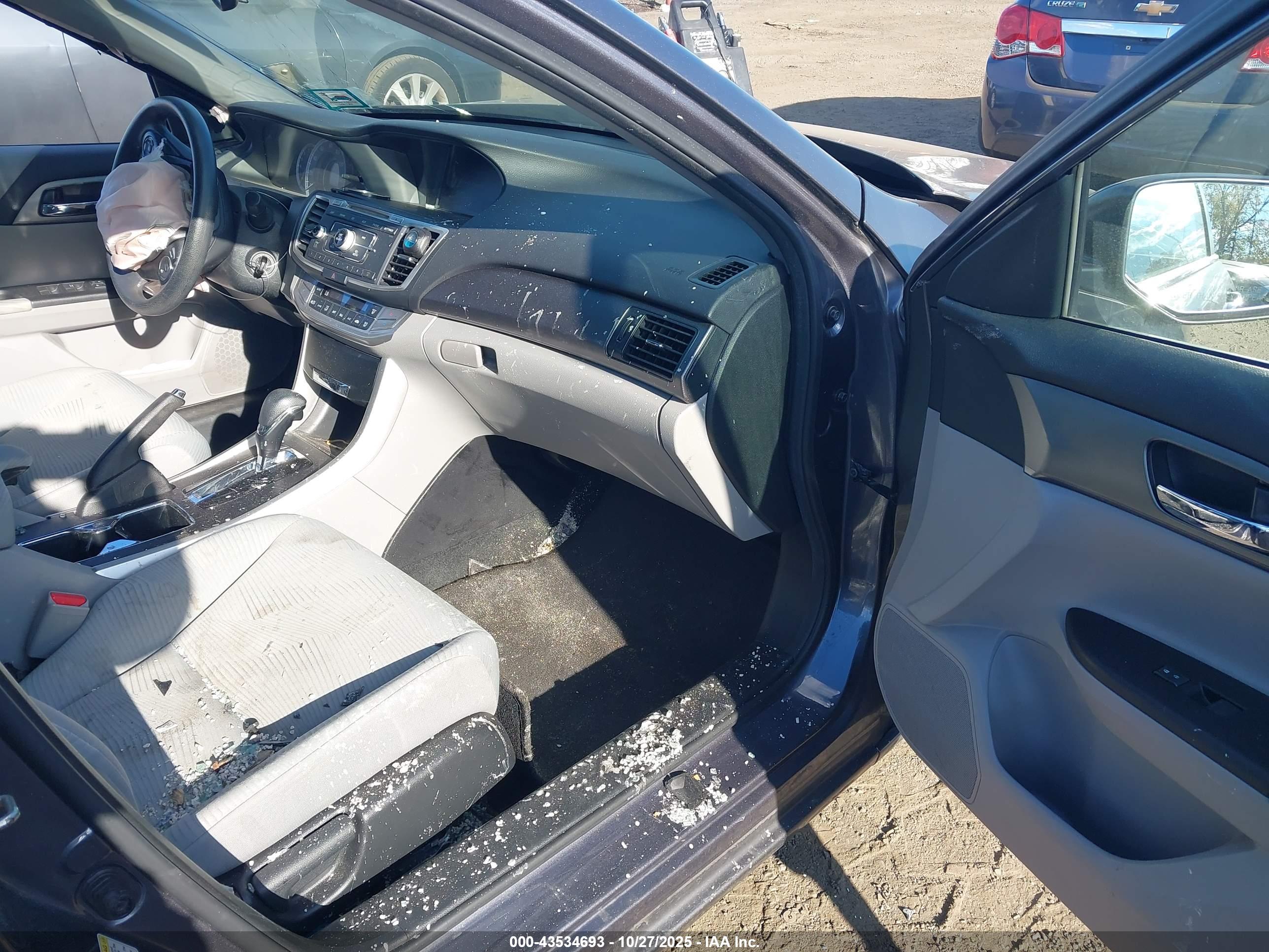 HONDA ACCORD image 5