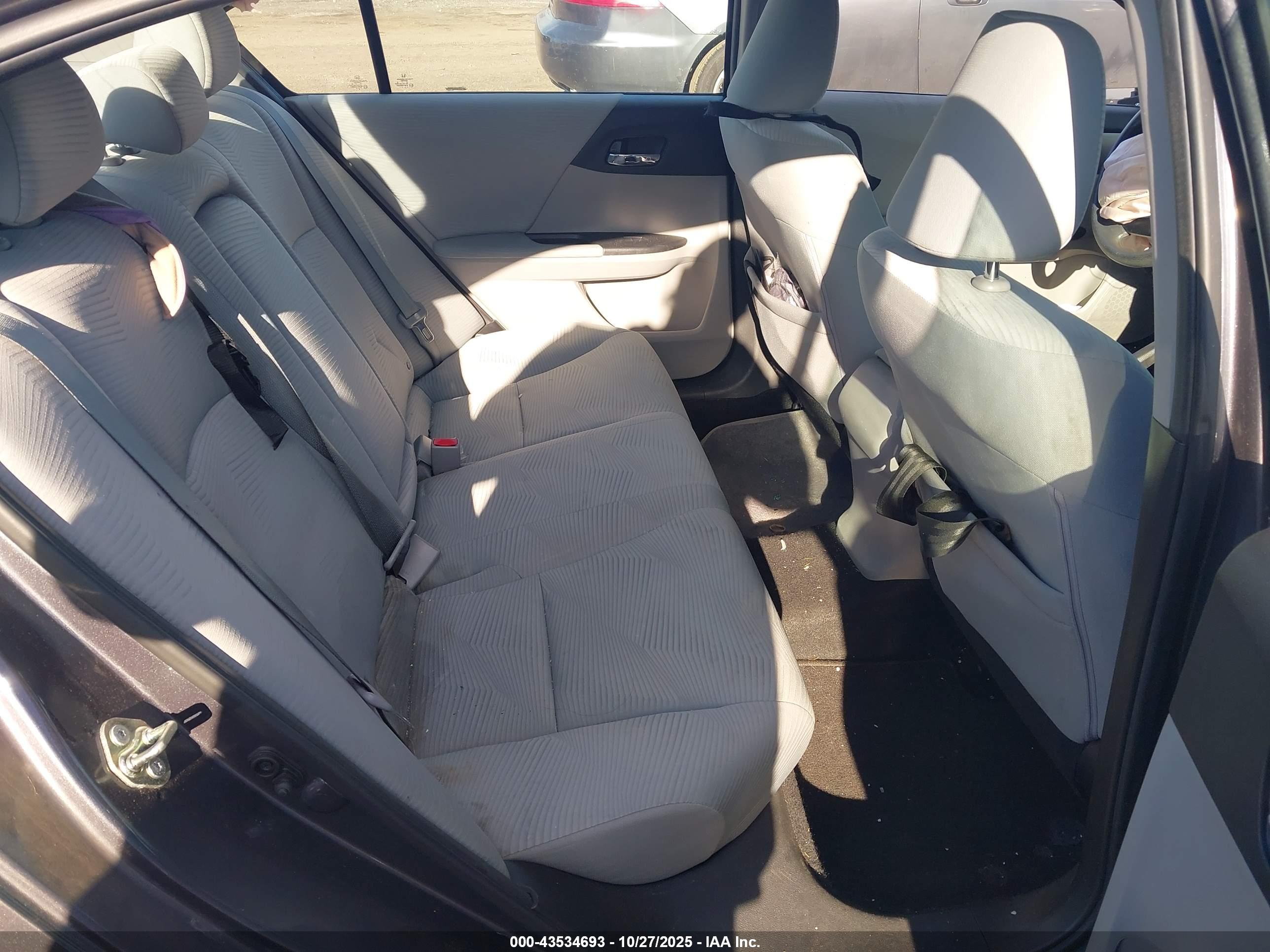 HONDA ACCORD image 8