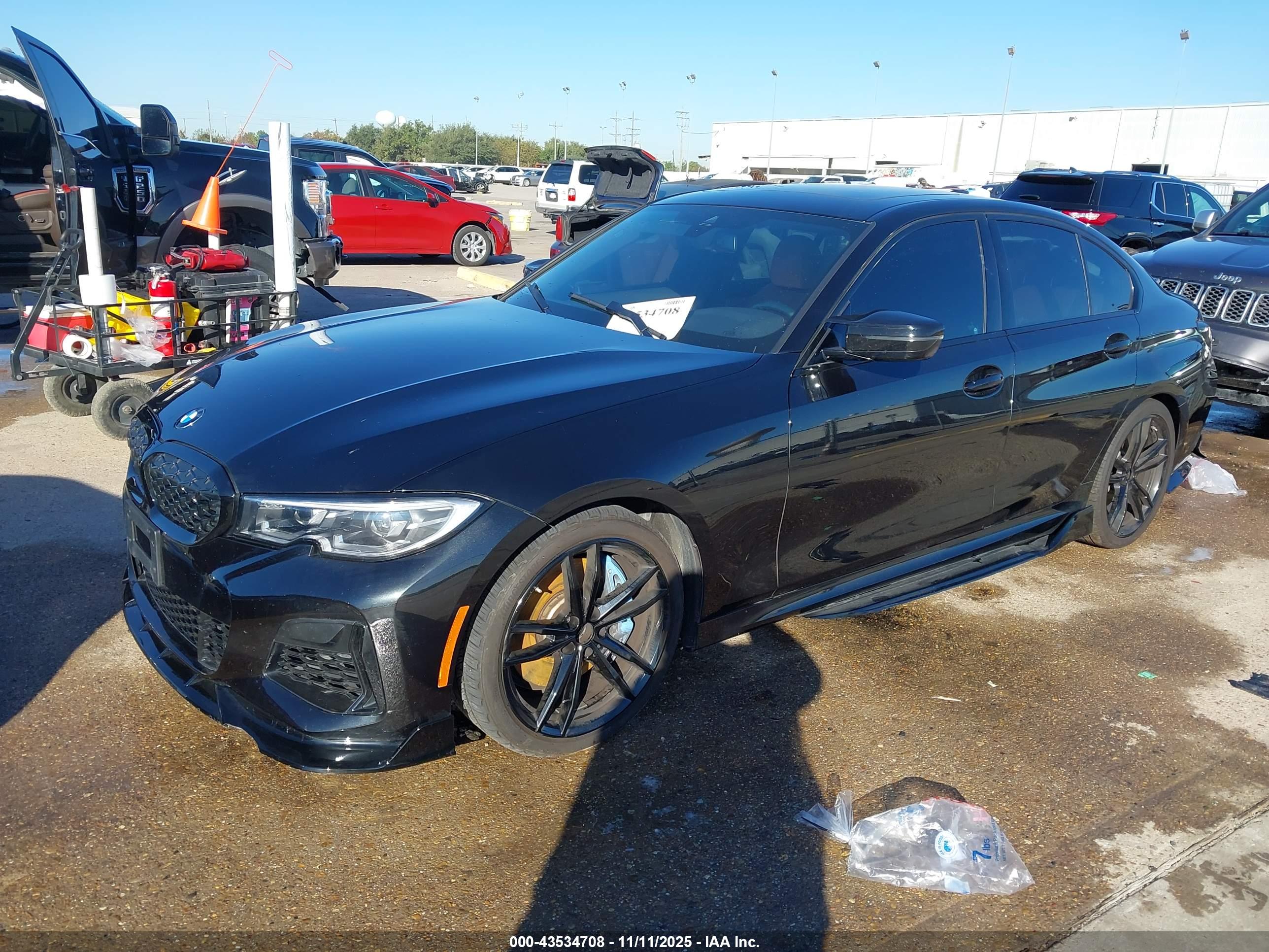 BMW 3 image 2