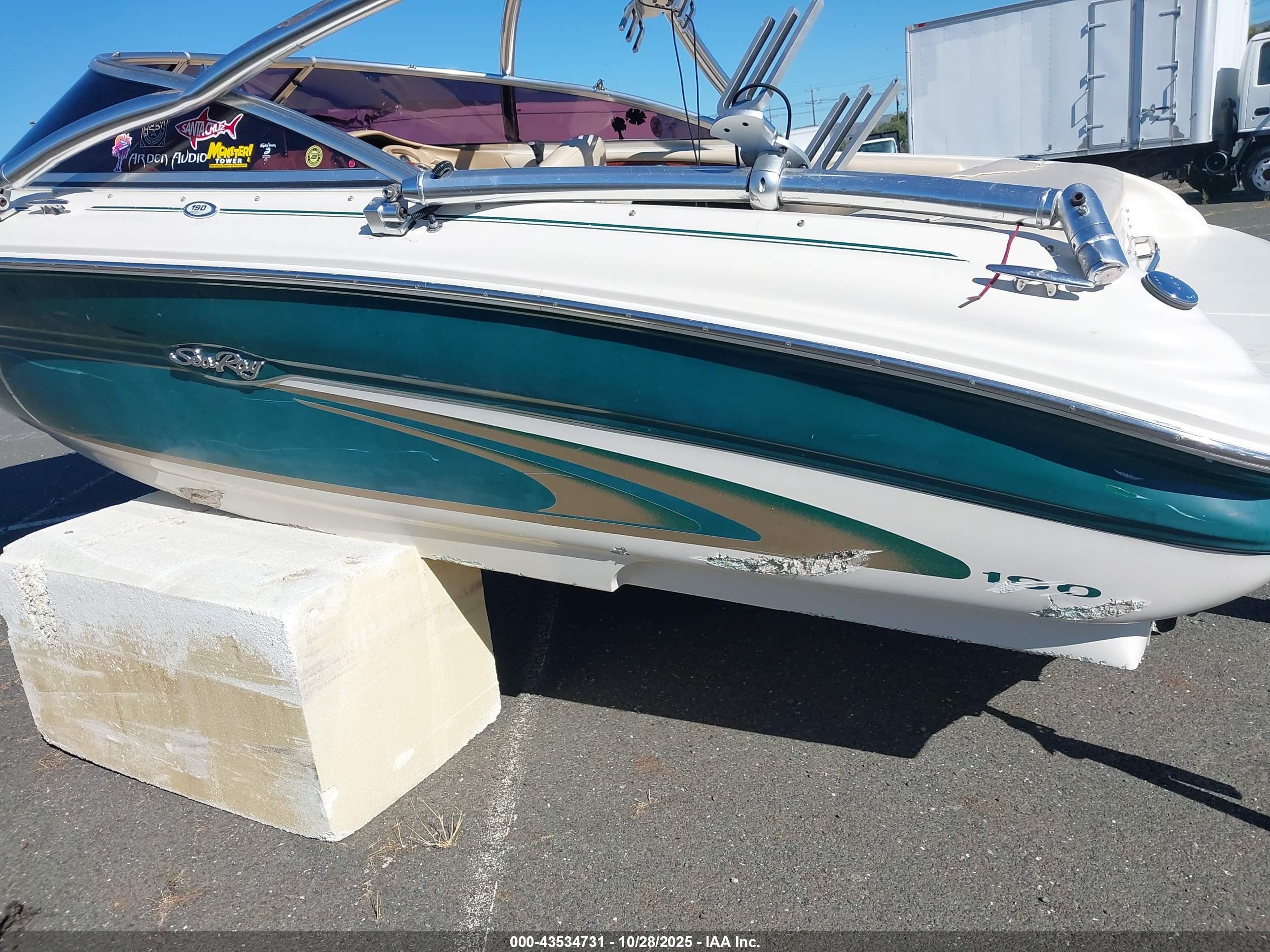 SEA RAY image 6