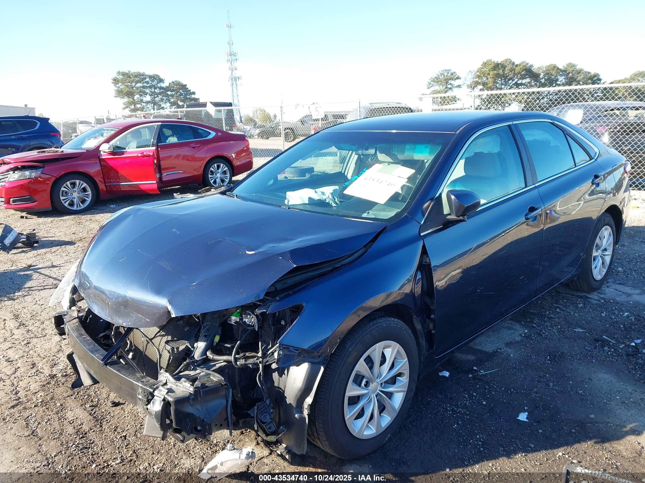 TOYOTA CAMRY image 6
