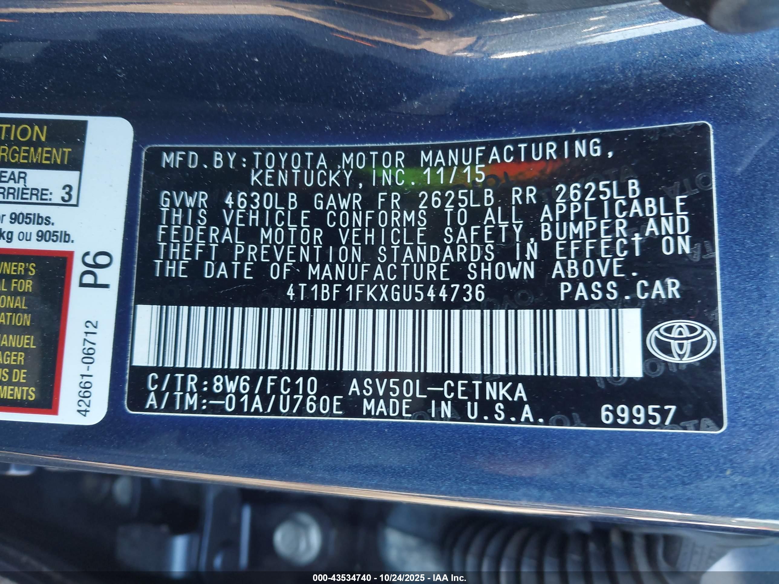 TOYOTA CAMRY image 9