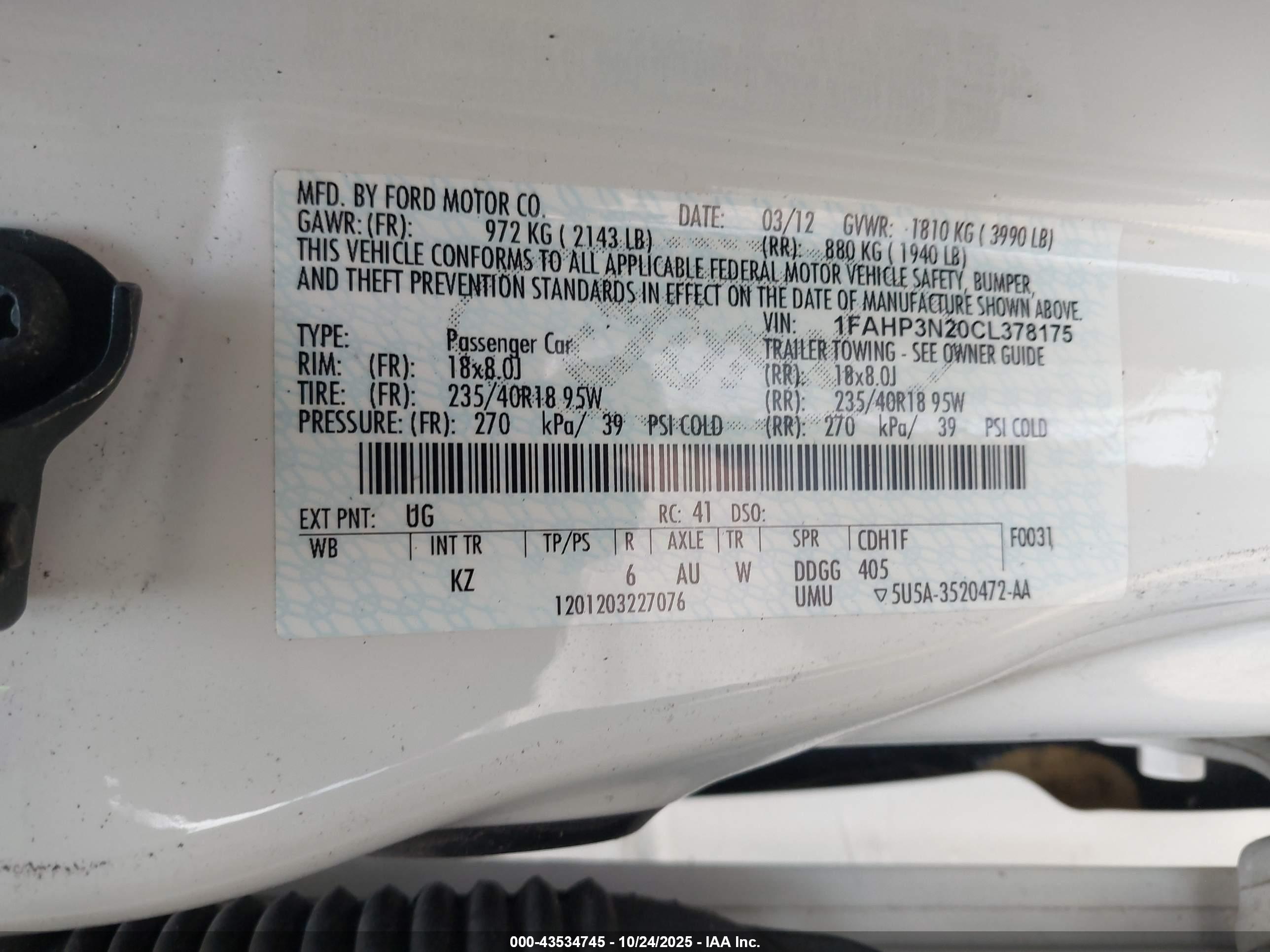 FORD FOCUS image 9