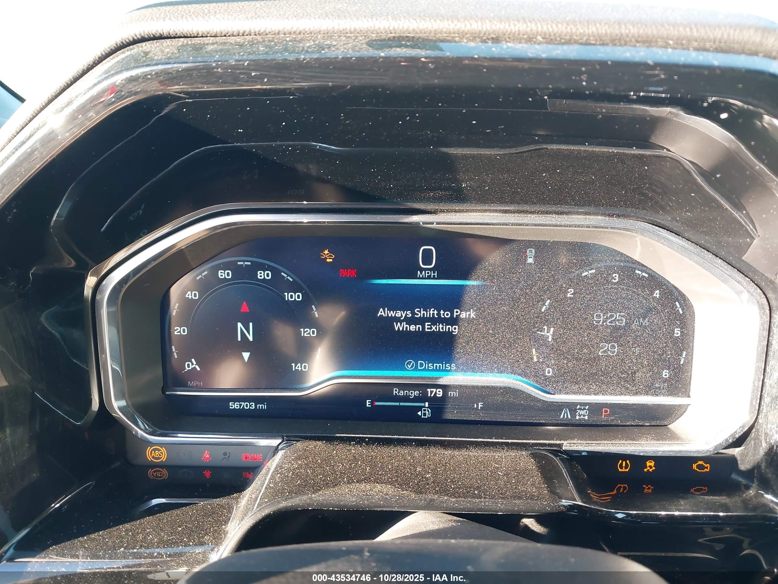 CHEVROLET SILVERADO image 7