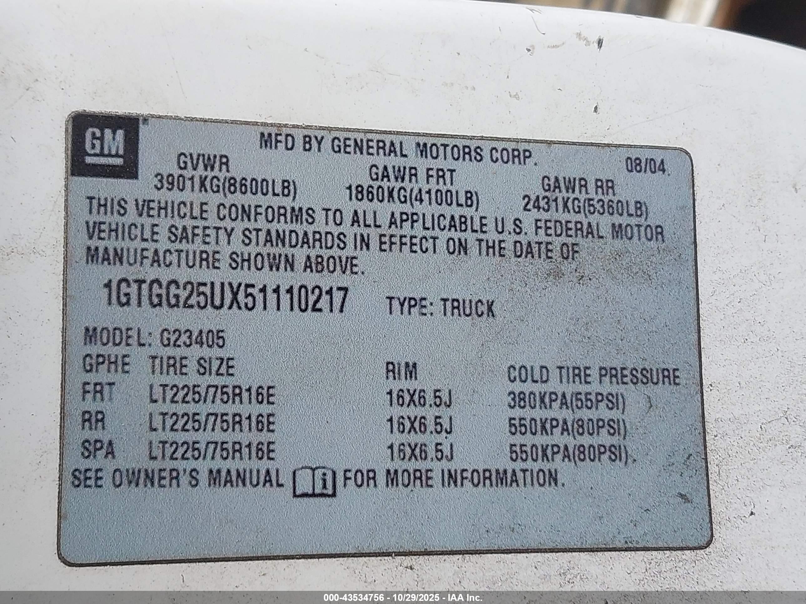 GMC SAVANA image 9