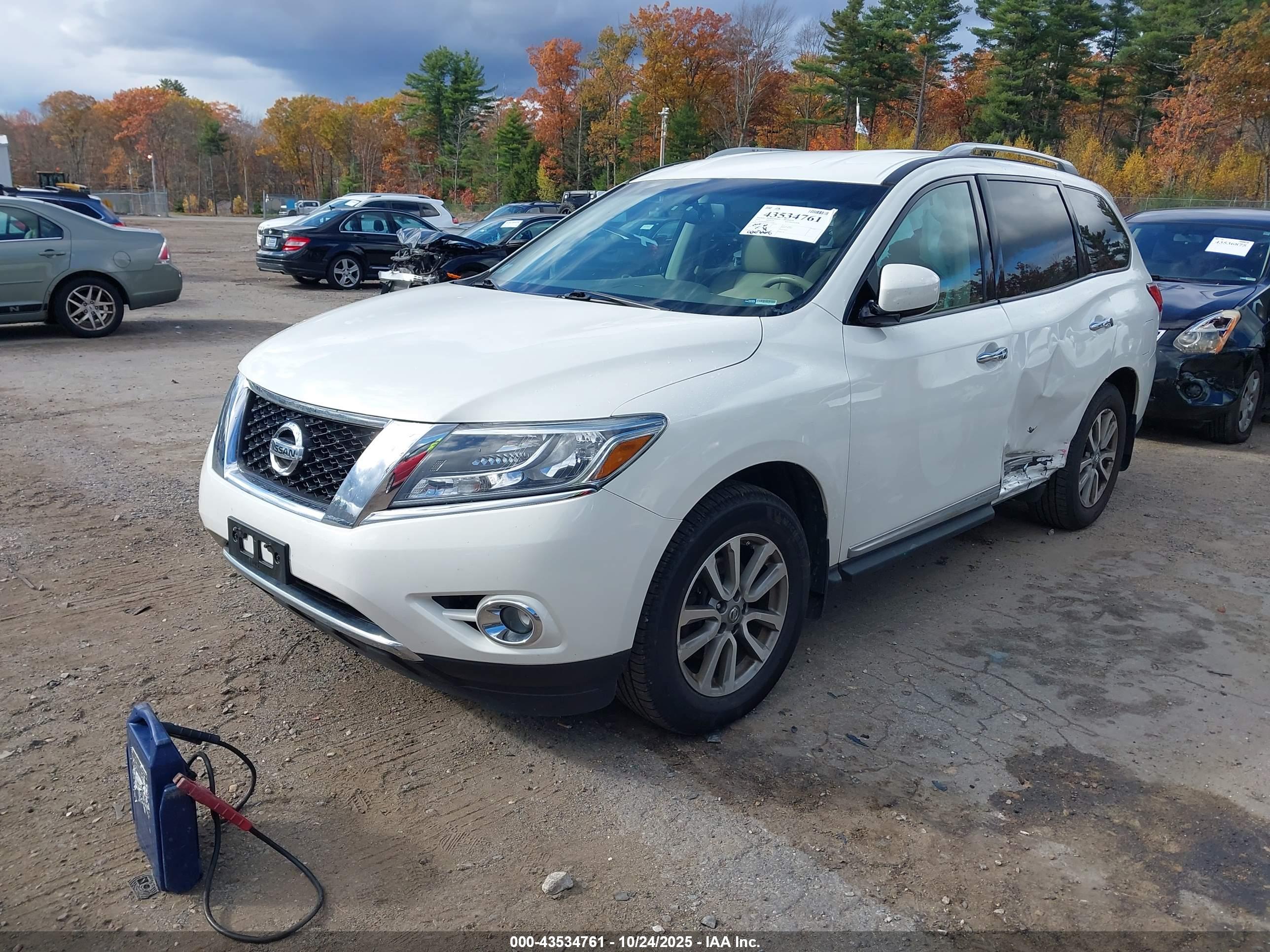 NISSAN PATHFINDER image 2
