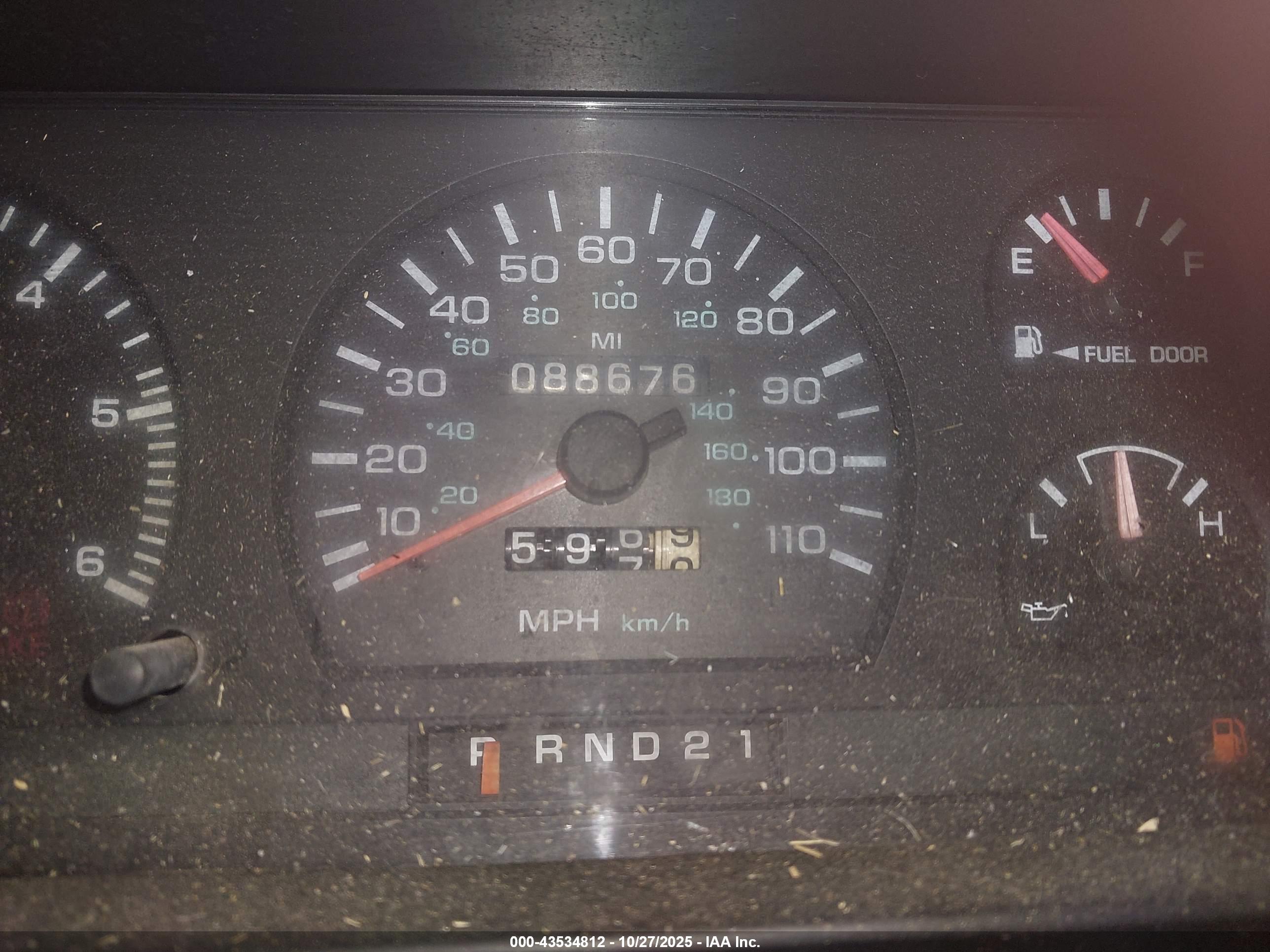 DODGE DAKOTA image 7