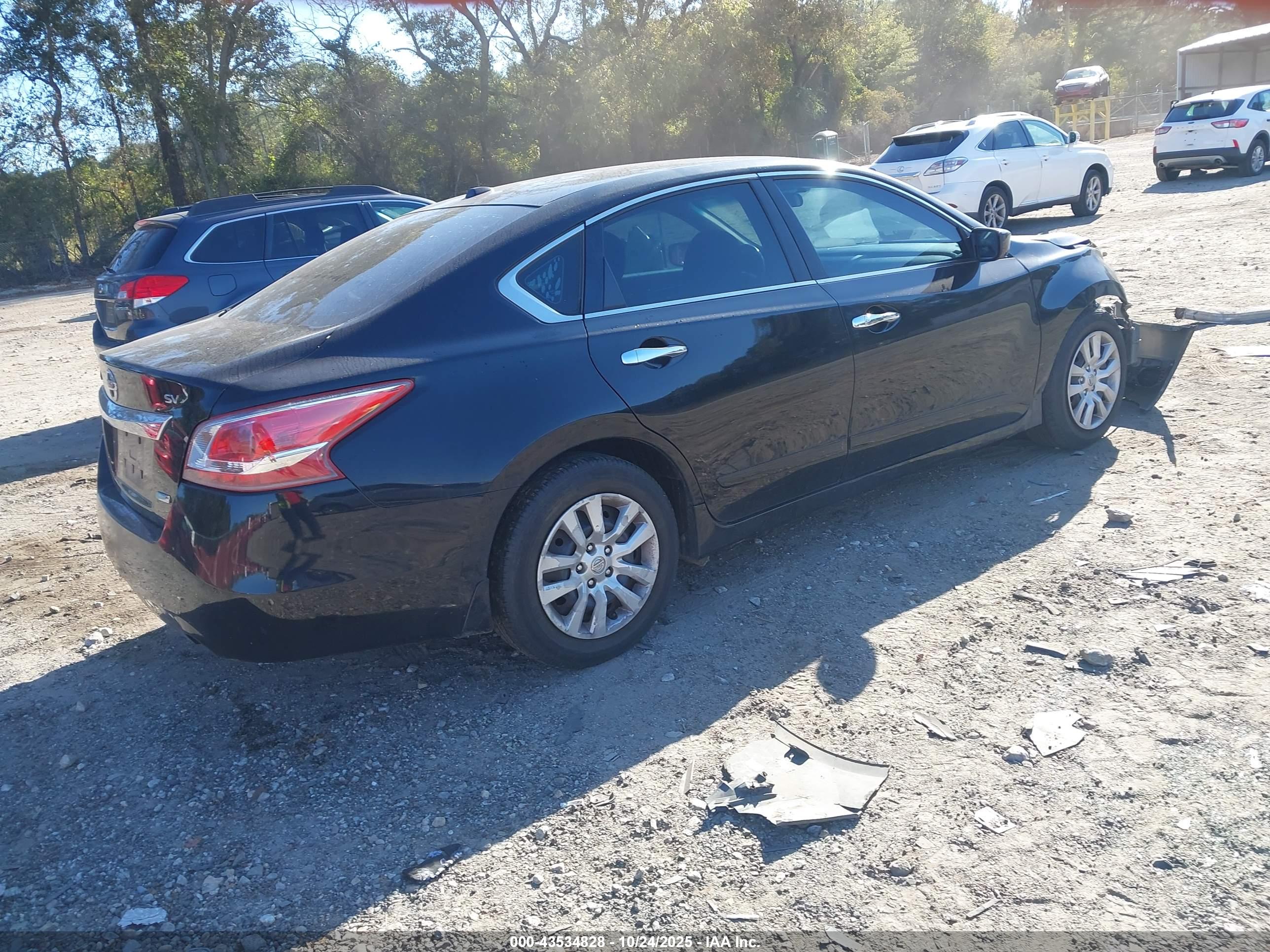 NISSAN ALTIMA image 4